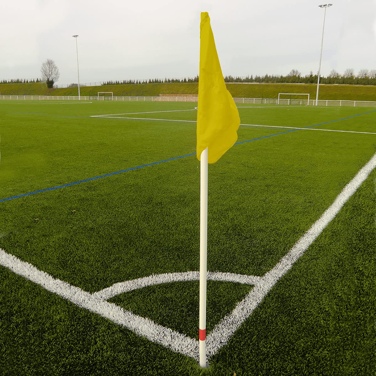 Jeu de 4 poteaux de Corner Flexibles avec 4 fanions
