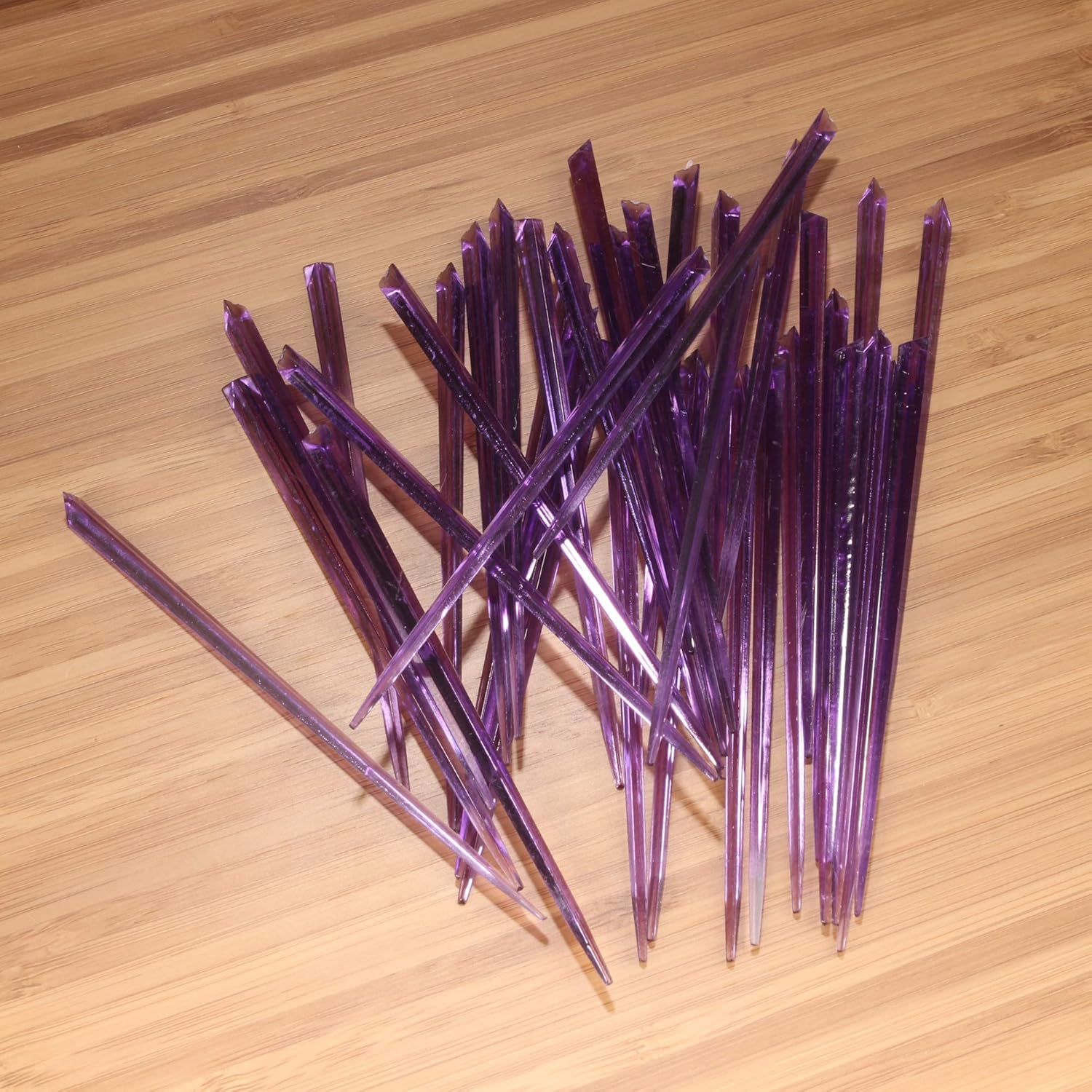 BambooMN - Triangular Prism Plastic Food Cocktail Pick 3.5" (9cm) - 1,000pcs - Purple, 1000 Pieces - Image 4