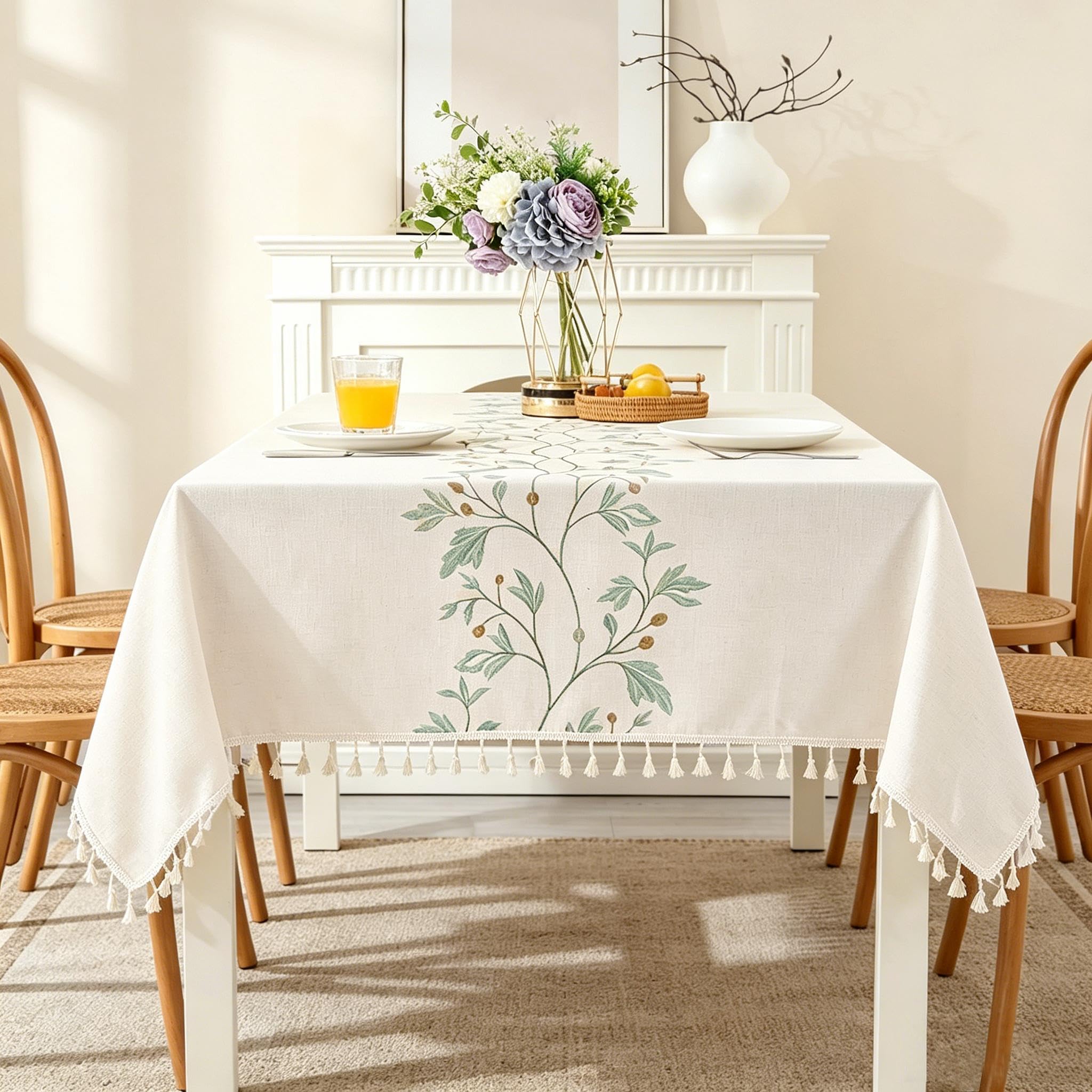 SUCHDECO Tischdecke Rechteckig 140x240 cm Weiß Leinen Baumwolle Tischdecke Abwaschbar Knitterfrei Tischtuch mit Grüne Gestickte Blätter, Quasten für Küche, Esstisch, Couchtisch, Gartentisch Küche, Haushalt & Wohnen