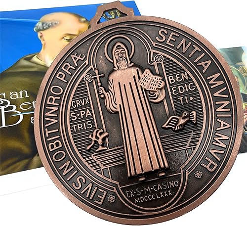 Miniatura 9 de BONITTER MEDALLA DE CRUZ ST BENEDICTO EXTRA GRANDE DE 5 PULGADAS CON ACABADO DE TONO DE LATÓN VINTAGE PARA PARED O ESCRITORIOMEDALLA DE SAN BENITO