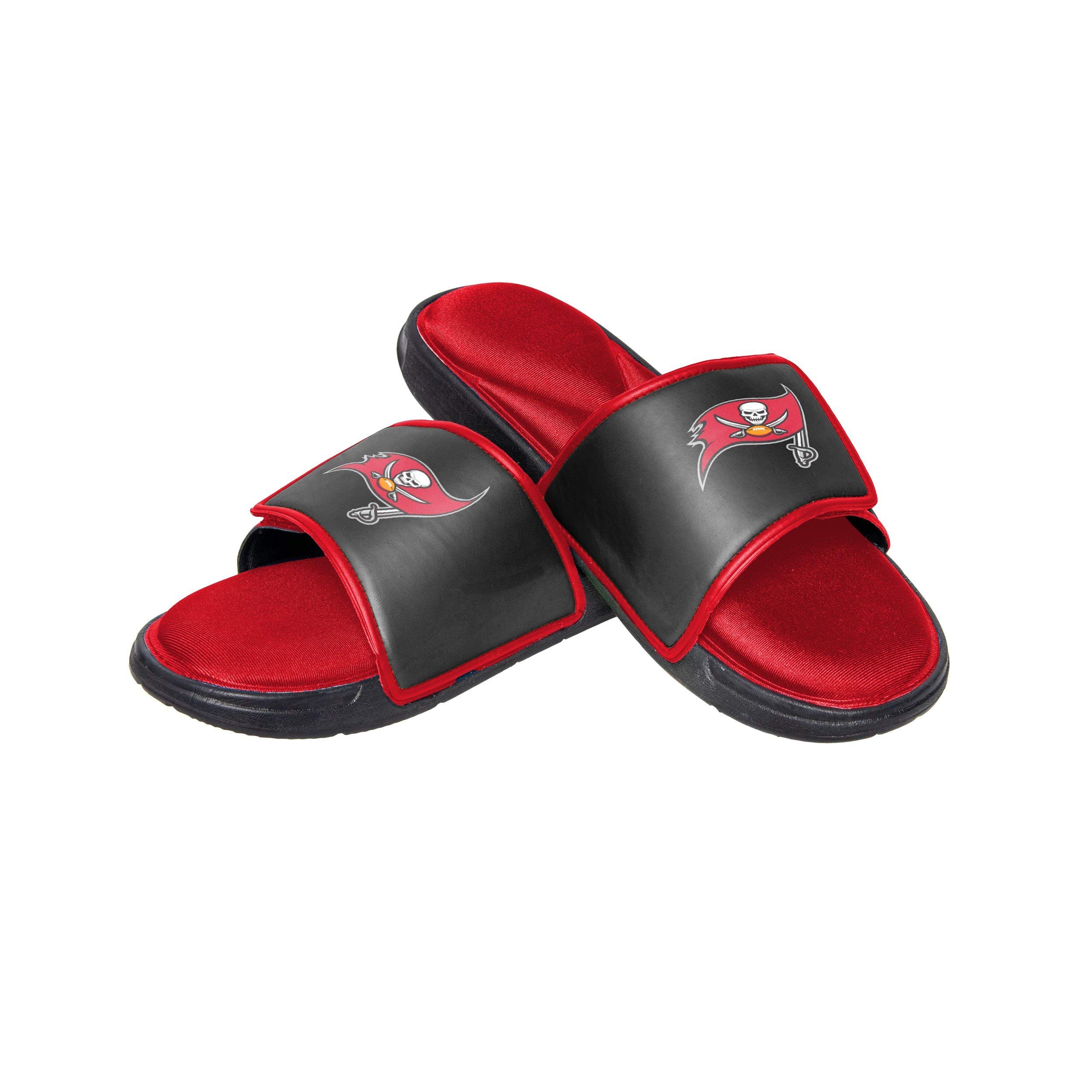 FOCOTampa Bay Buccaneers NFL Mens Foam Sport Slide - M