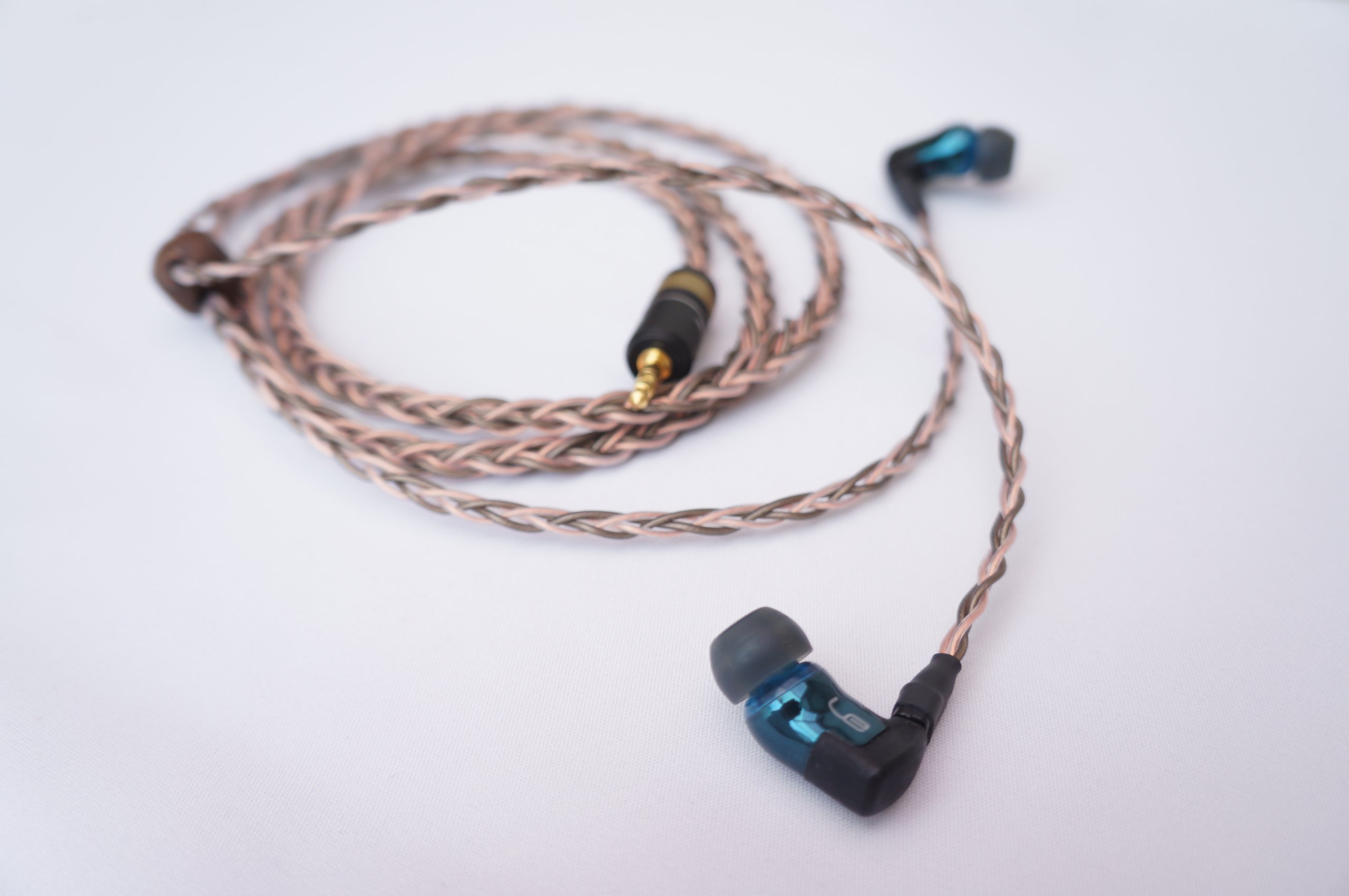 新作登場，本物保証】 Whiplash Audio リケーブル 交換用ケーブル TWau