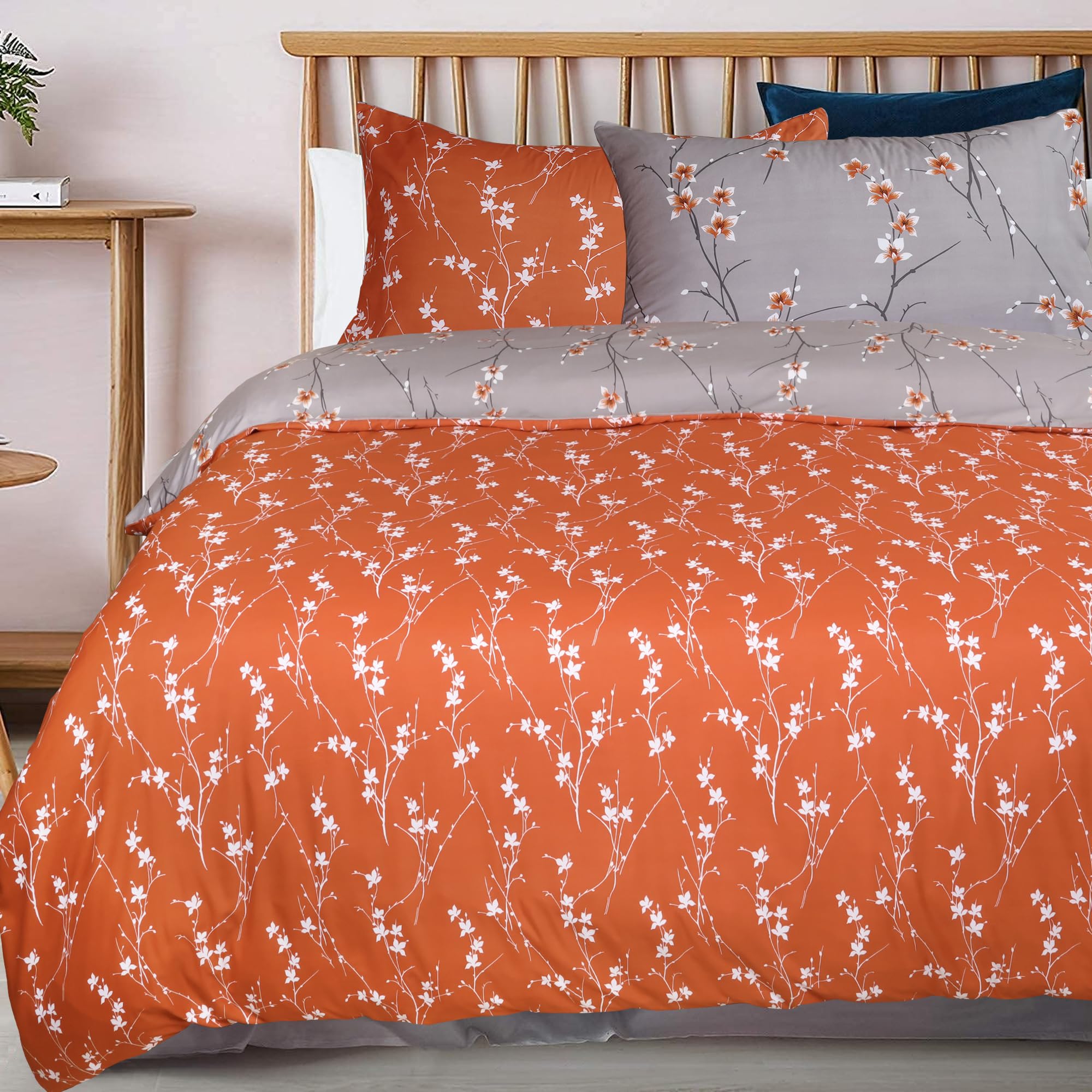 Imperial Rooms Double Duvet Set Soft Printed Bedding Set Brushed Microfiber Duvet Cover with Pillowcases (Rust Flower 200x200 CM)