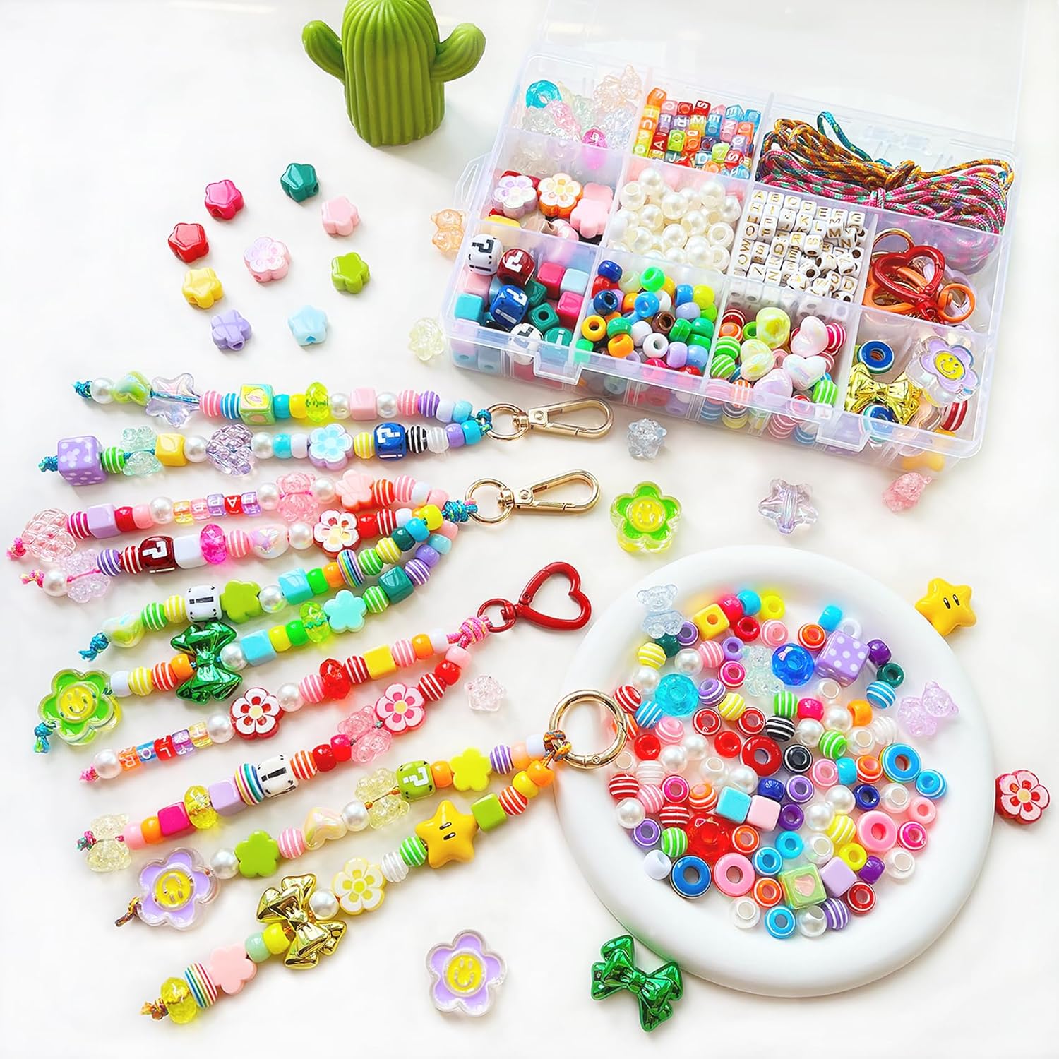 BOAJUNWU 519PCS Beaded Keychain Making Kit for Women,Acrylic Alphabet Bead Jewelry Making Kit Bag Charms DIY Key Chain Beads Supplies Crafts Accessoriess
