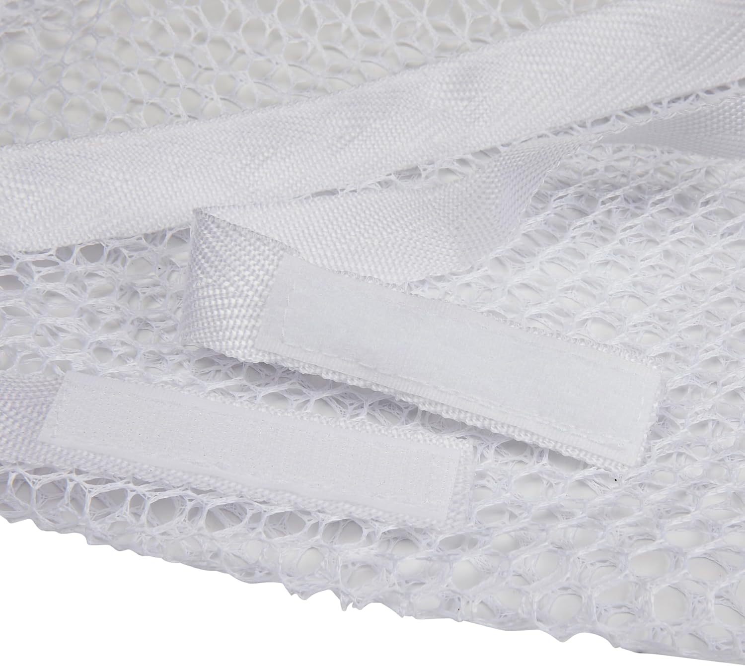 Household Essentials 135 Polyester Sneaker Wash and Dry Bag for Laundry Machines - White