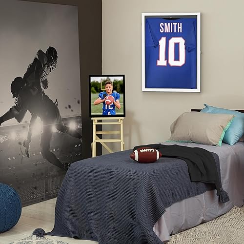 Miniatura 9 de Americanflat Vitrina con marco de jersey en color blanco, caja de sombra de plexiglás con cerradura de 23 x 31 pulgadas, marco de exhibición de