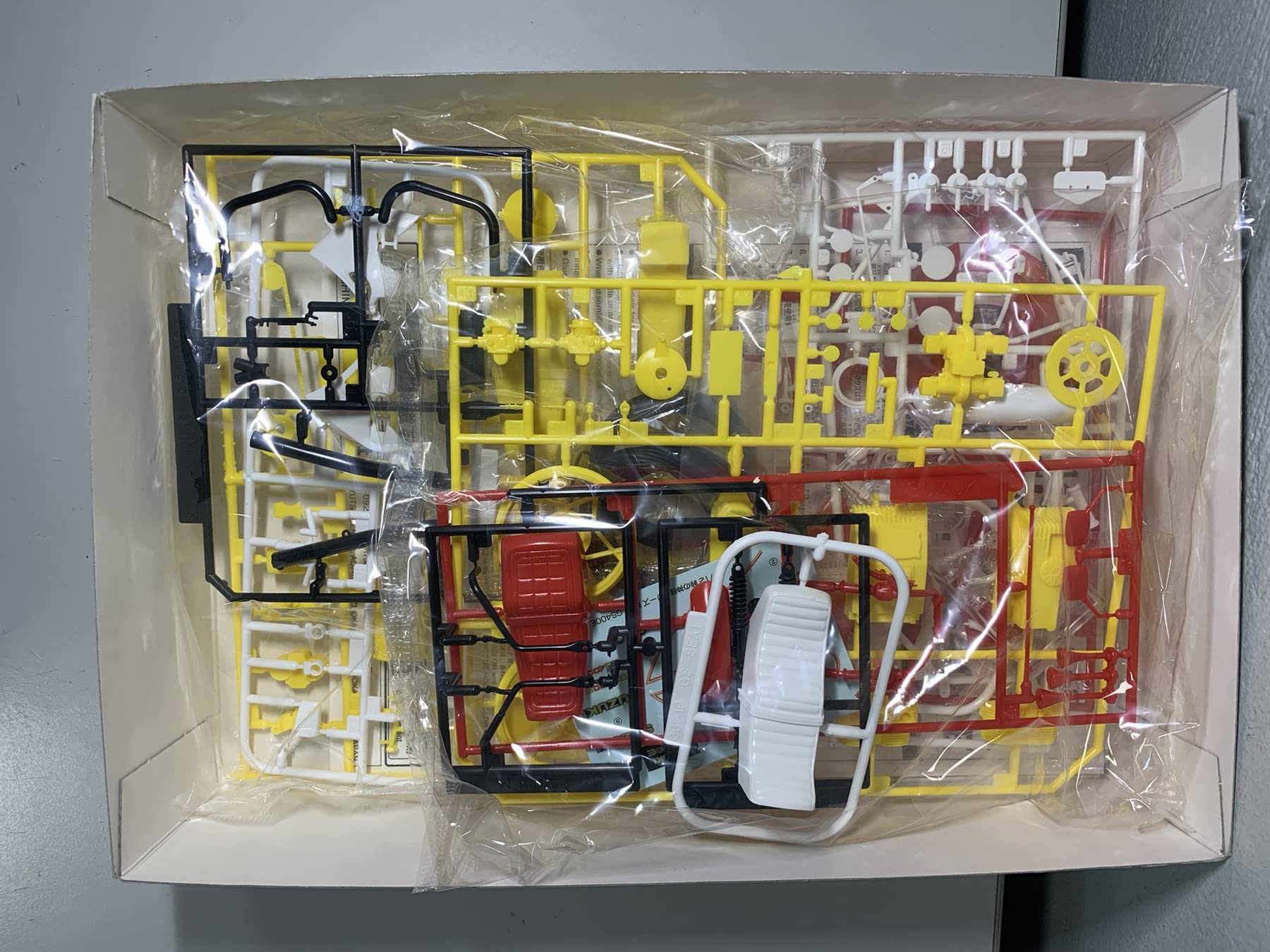 峠の神様　GS400E SUZUKI バイク　1/12 旧単車 Amazon.co.jp: 峠の神様 スズキ SUZUKI GSX400F アオシマ 1/12 俺の