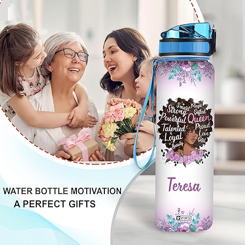 Miniatura 3 de Hyturtle Botella de agua motivacional personalizada con regalo de reina orgullosa y orgullosa de 32 onzas, botella de agua africana americana