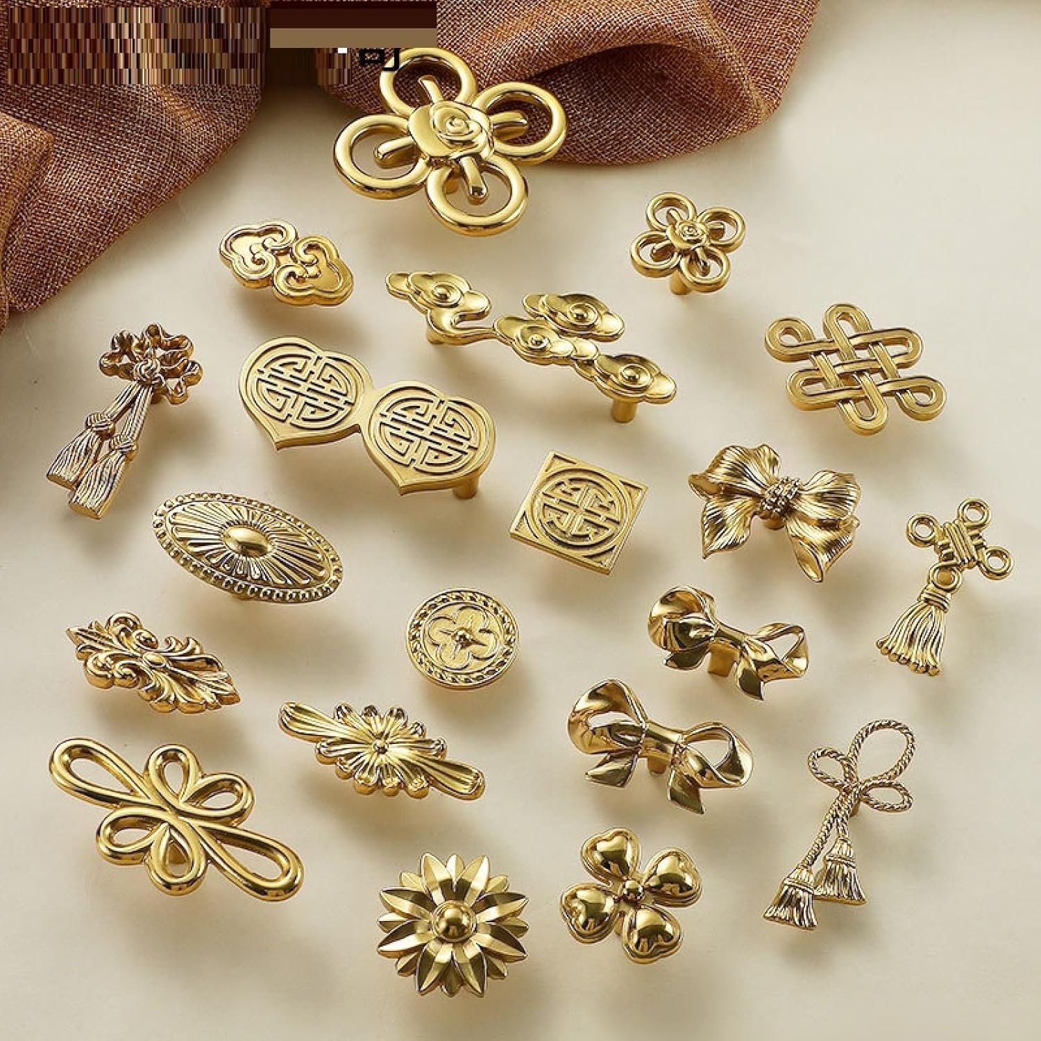 Modern Door Handles，Plastic Door Handle，Bifold Door Knobs 2Pack Brass Handle Hand Style Decorative Pure Copper Handle Flower Bow Wardrobe Door Drawer Handle Size