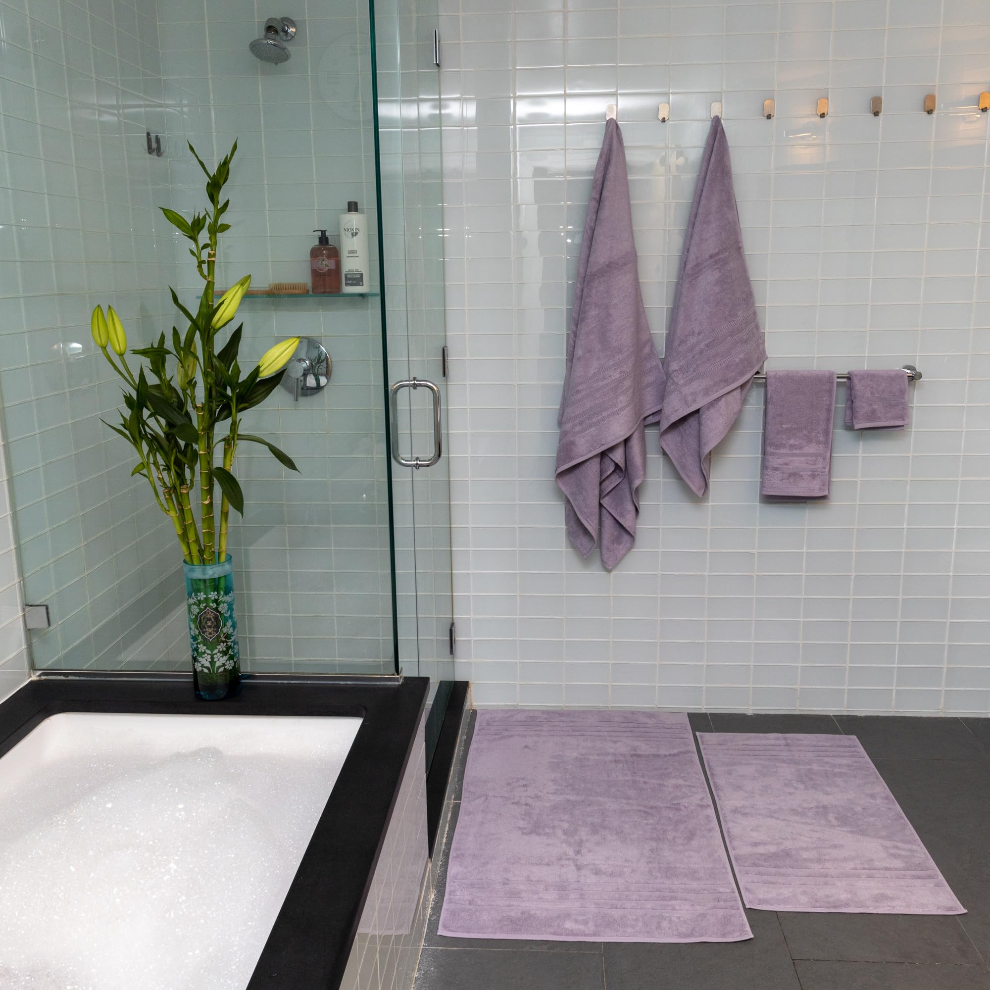 Mosobam Juego de toallas de baño turcas de 8 piezas, 30 x 58 pulgadas, 700 GSM, lavanda Aura | Juego de 2 toallas de baño, 2 toallas de mano y 4 paños, viscosa de 700 g/m² hecha de bambú y algodón turco del Egeo