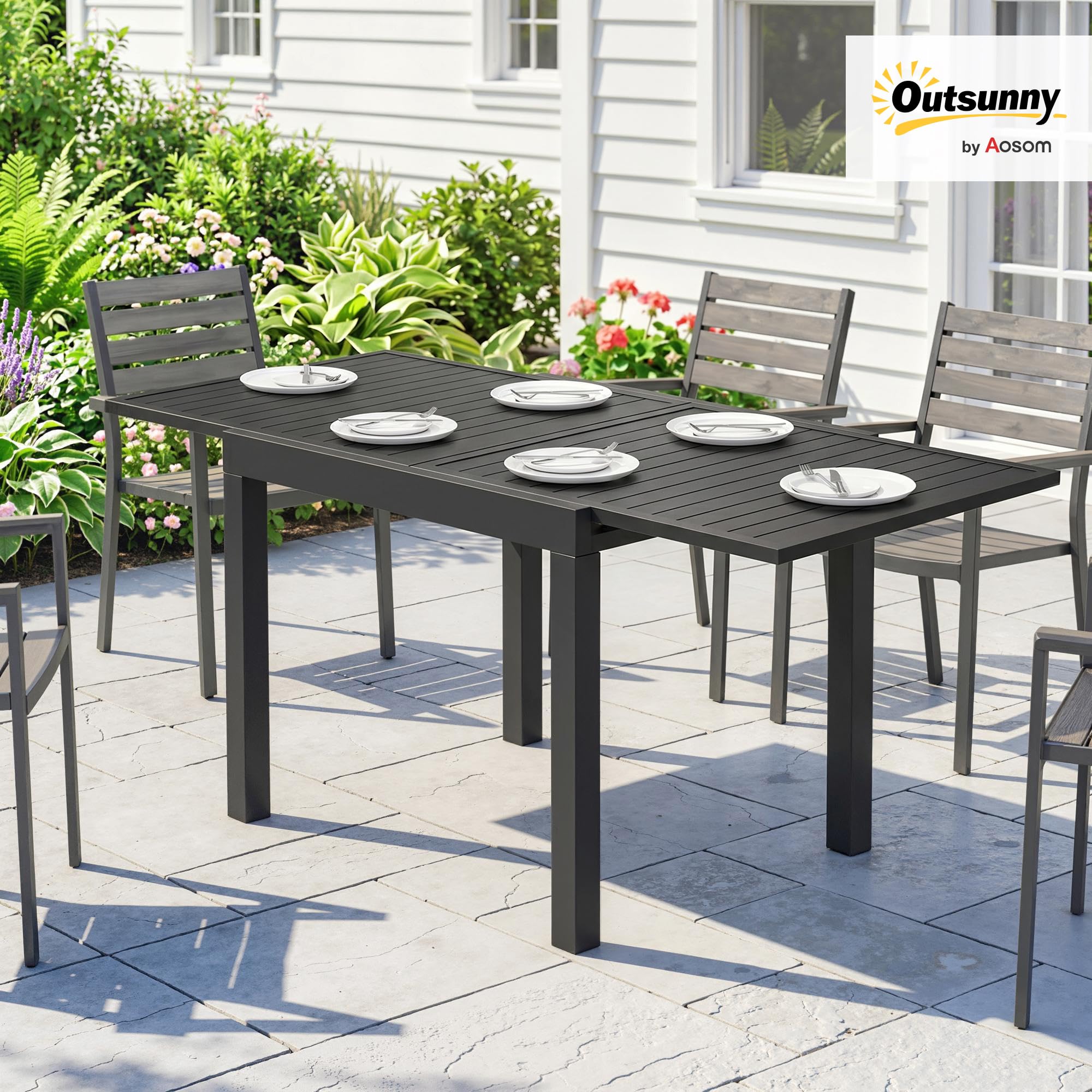 Outsunny Tavolo da Giardino Allungabile per 4-6 Persone 80/160x80 cm, Tavolo da Pranzo Esterno Estensibile Rettangolare in Alluminio con Piano a Doghe, per Patio Terrazzo Balcone, Nero