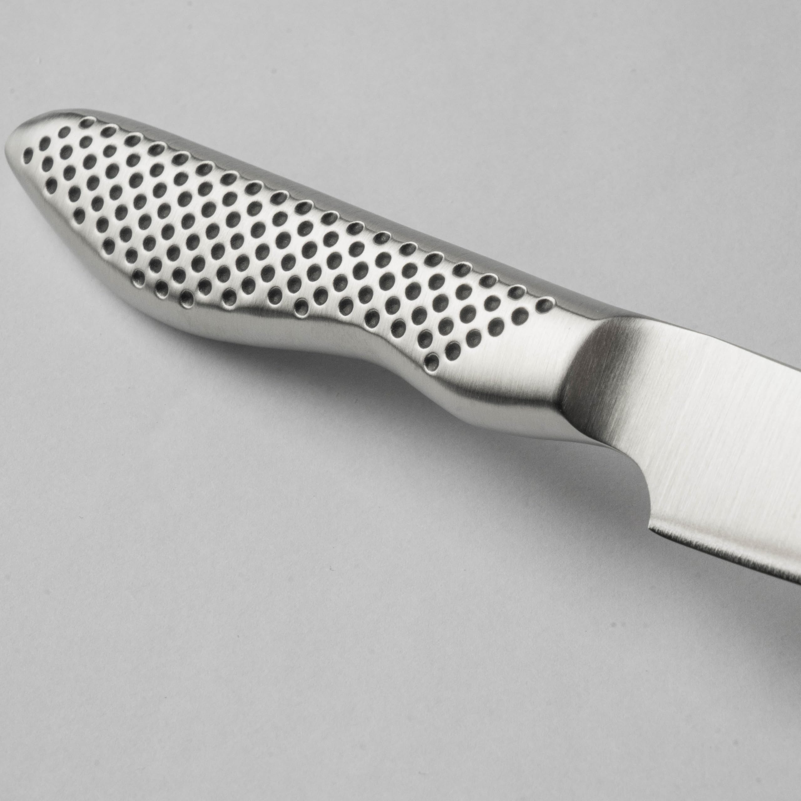 GS38 : Global - Paring Knife - spelucchino retto (cm.9)
