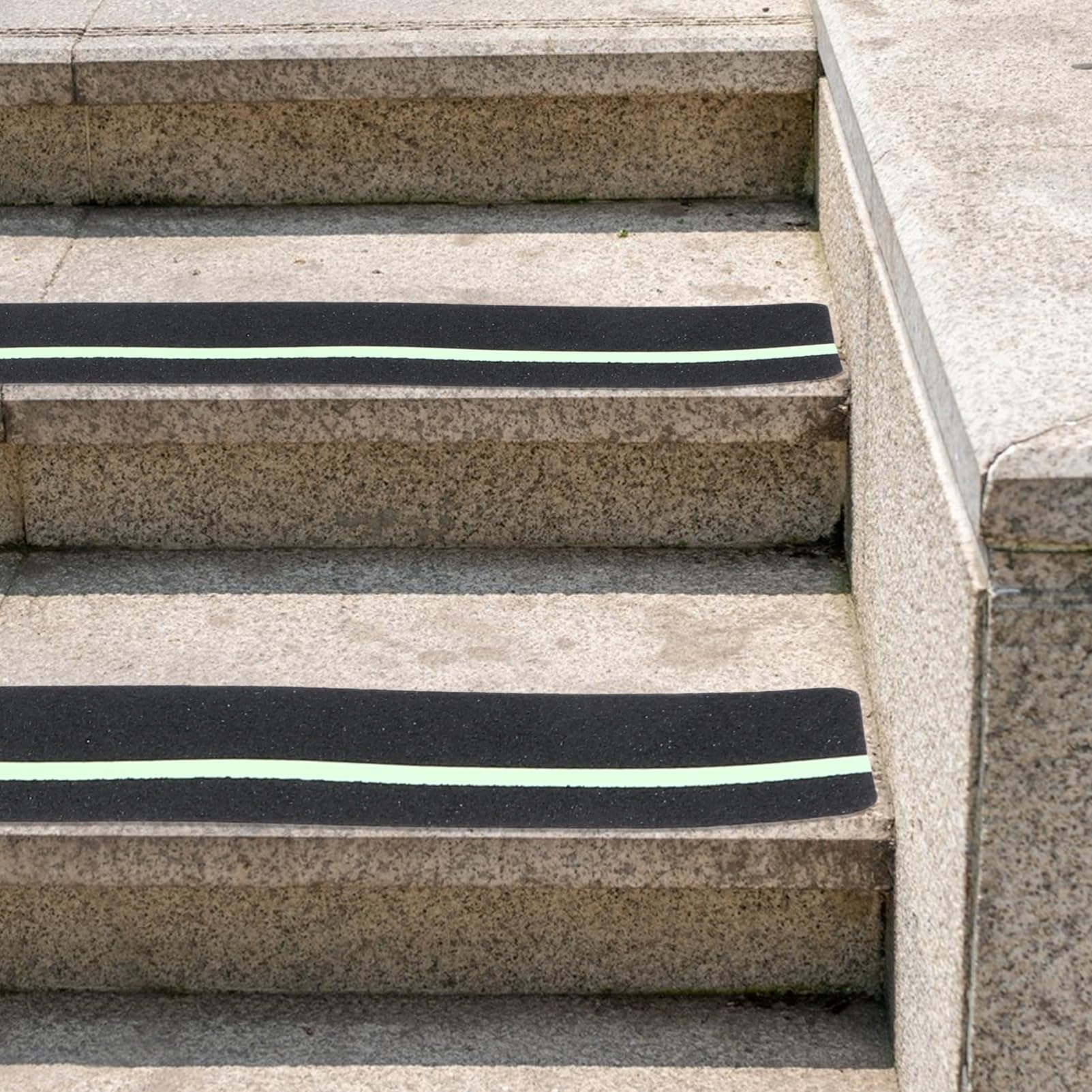 12piezas Tread Antideslizante Para Escaleras Exteriores Tira Reflectante y Resistente La Intemperie Protección Antideslizante Para Pasillos y Escaleras De Madera
