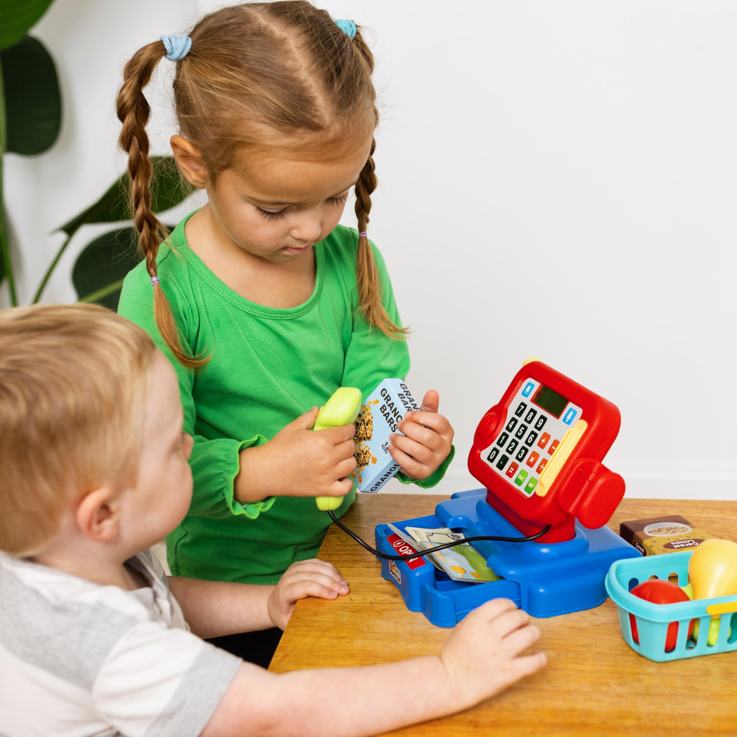 Amazon.com: Pretend and Play Cash Register, Ages 3+ Develop Early
