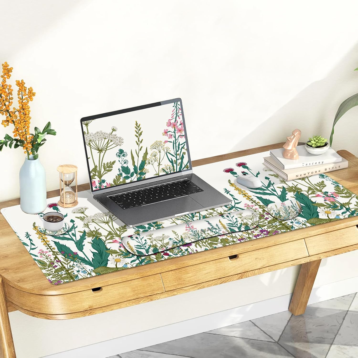 Desk Mat Pad, Gaming Mouse Pad Wrist Support Set, 4 in1 Non-Slip XXL Large Mousepad + Ergonomic Keyboard Wrist Rest+Mouse Wrist Rest+Coaster for Home Office Computer I Vintage Wildflower Garden