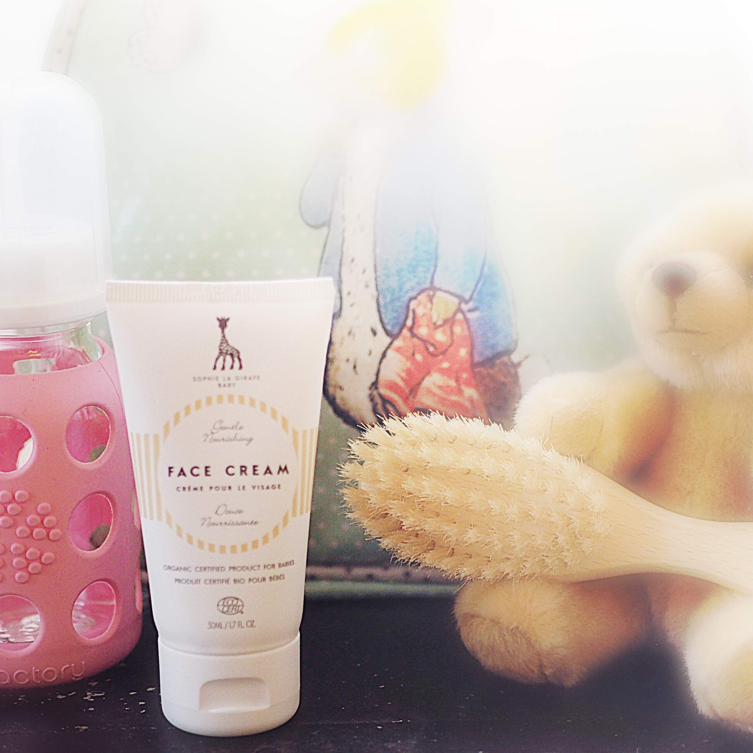 Amazon.co.jp: Sophie La Giraffe Baby Face Cream : Clothing, Shoes