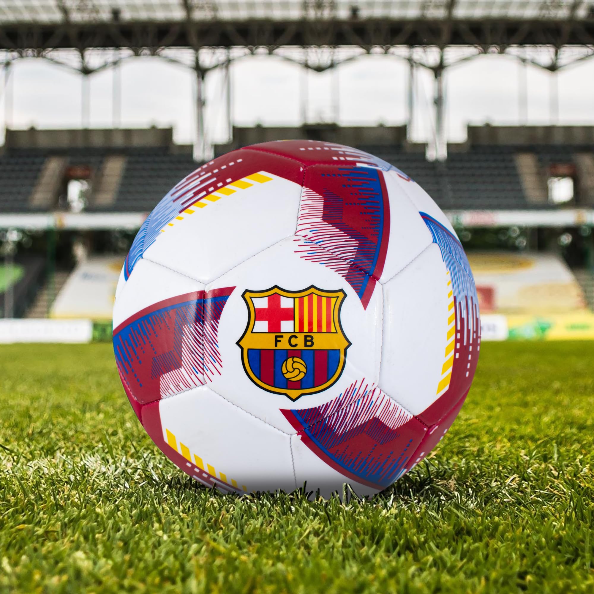 Hy-Pro Ballon de Football Officiellement licencié FC Barcelone - Taille 5, Design Blitz, Marchandise Barca, entraînement, Match, Collection pour Enfants et Adultes