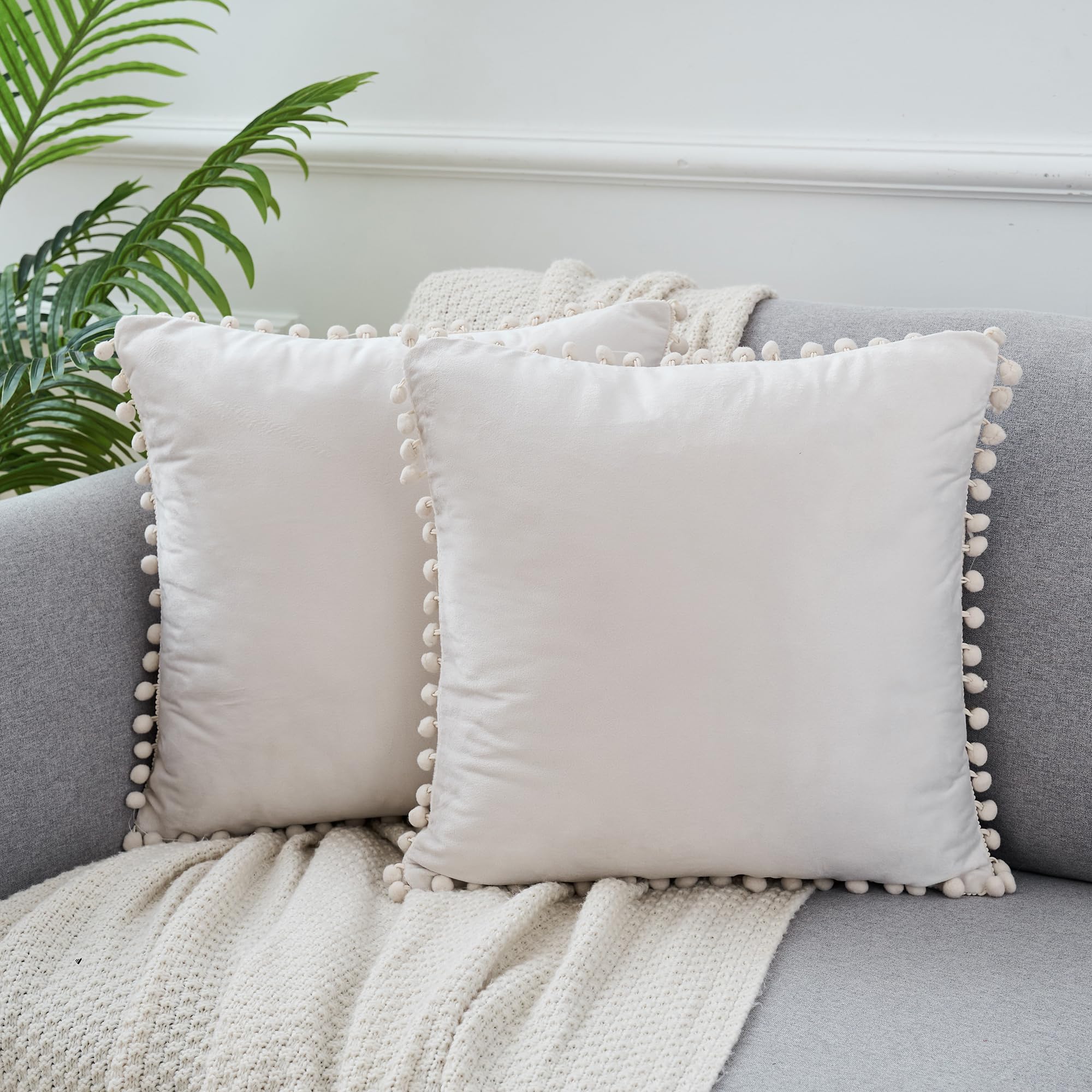 Uxcell Pack of 2 Velvet Throw Pillow Covers with Pompoms Decorative Pillow Cases Fringe Cushion Covers Velvet Square Sham for Farmhouse Bedroom Living Room Beige 40 x 40 cm