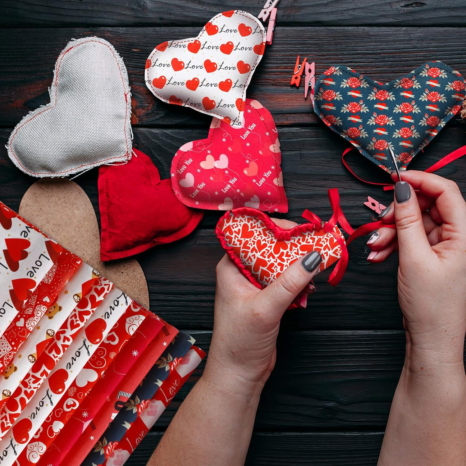 Irenare 10 Pieces Valentine‘s Day Fabric Heart Love Roses Romantic Cotton Fabric Quilting Patchwork Sewing Bundle Fat Quarters Precut Flower Scraps for Holiday DIY Craft, Red(18 x 22 Inch)
