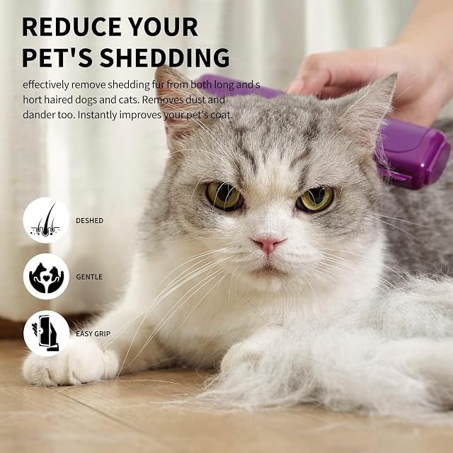 Foto 2 de 8 de PetPog Cepillo Deslanador para Perros y Gatos, Morado