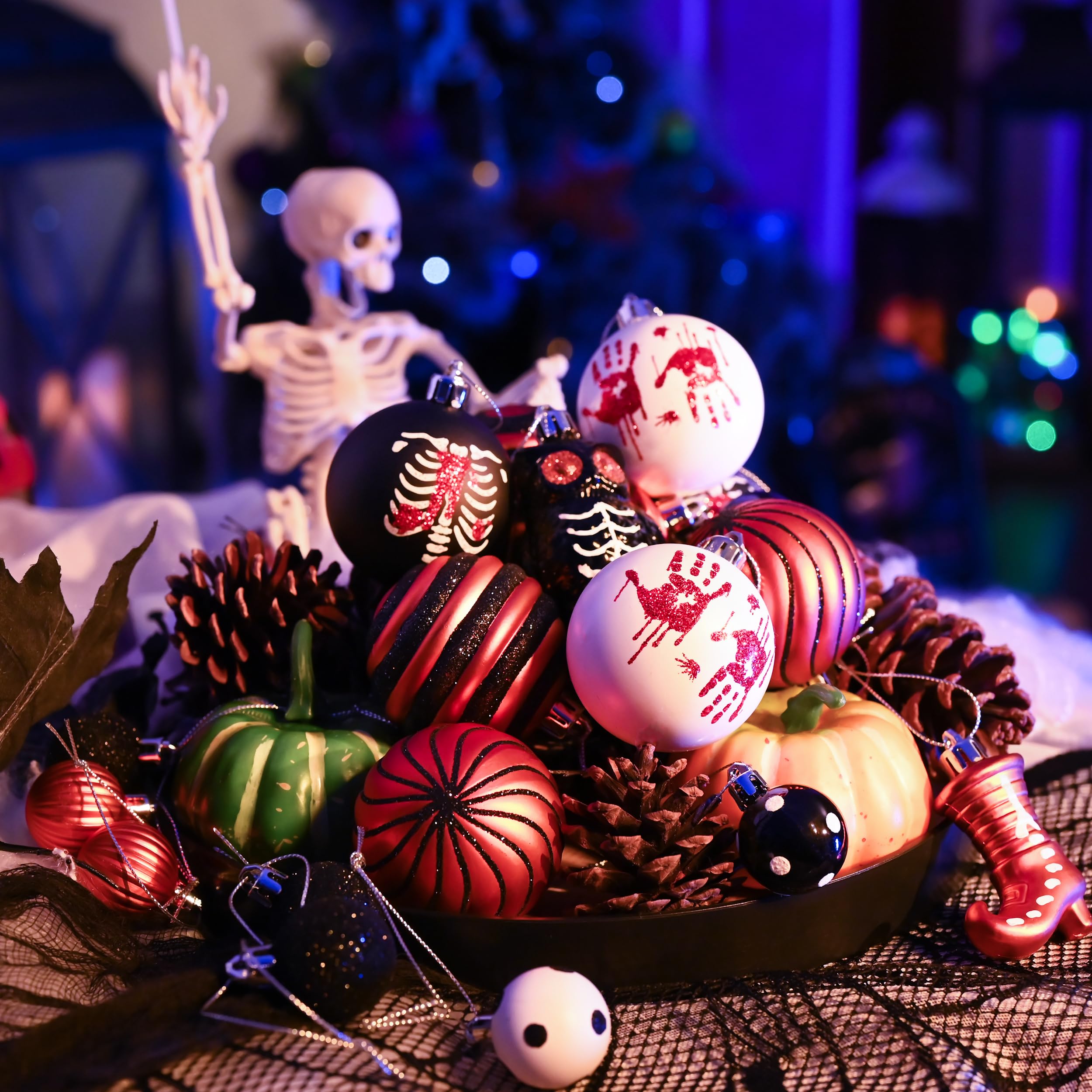 Valery Madelyn 40ct Halloween kerstballen ornamenten, ondeugende schedel decoraties onbreekbaar Halloween opknoping boom ballen hangers voor Halloween partij decoraties
