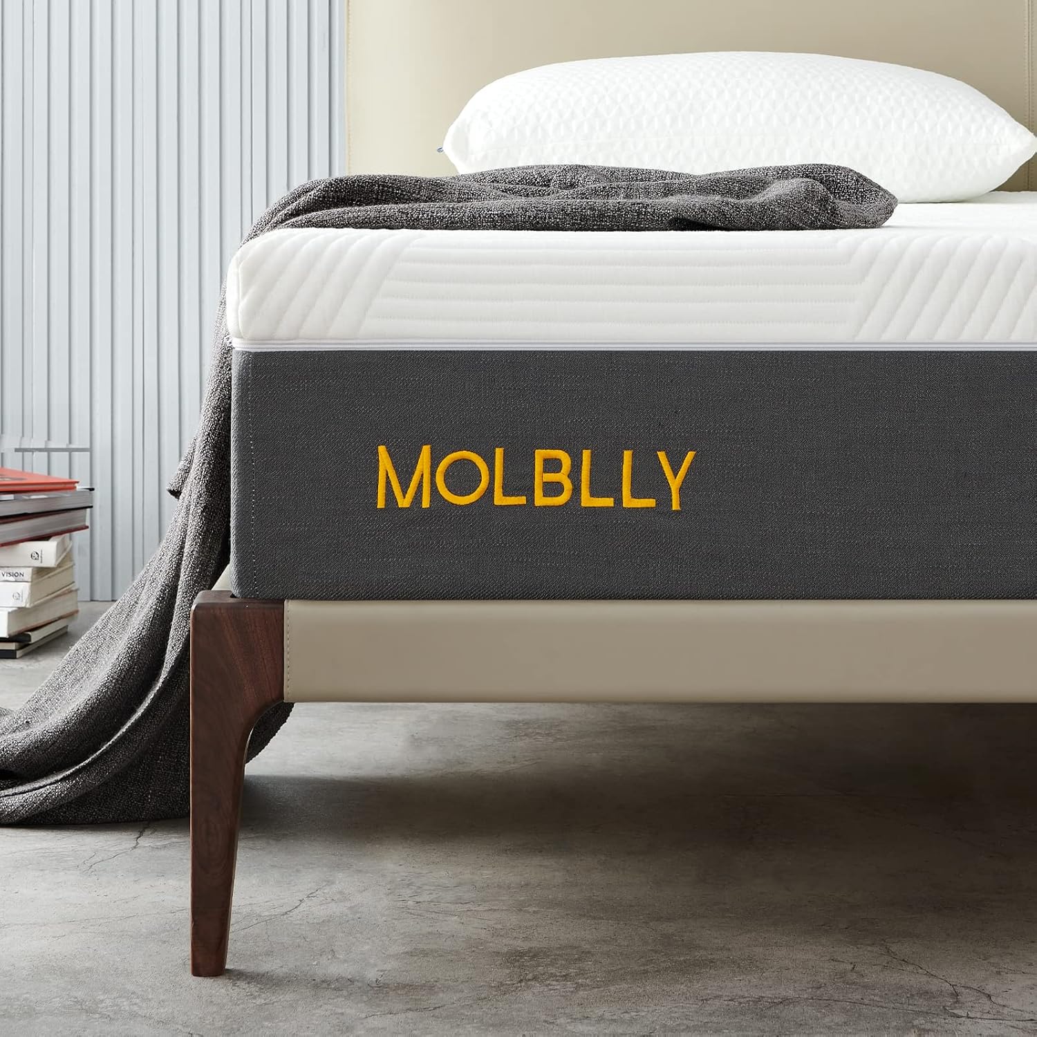 King Mattress, 12 Inch Mattress Molblly Gel Memory Foam Mattress in a