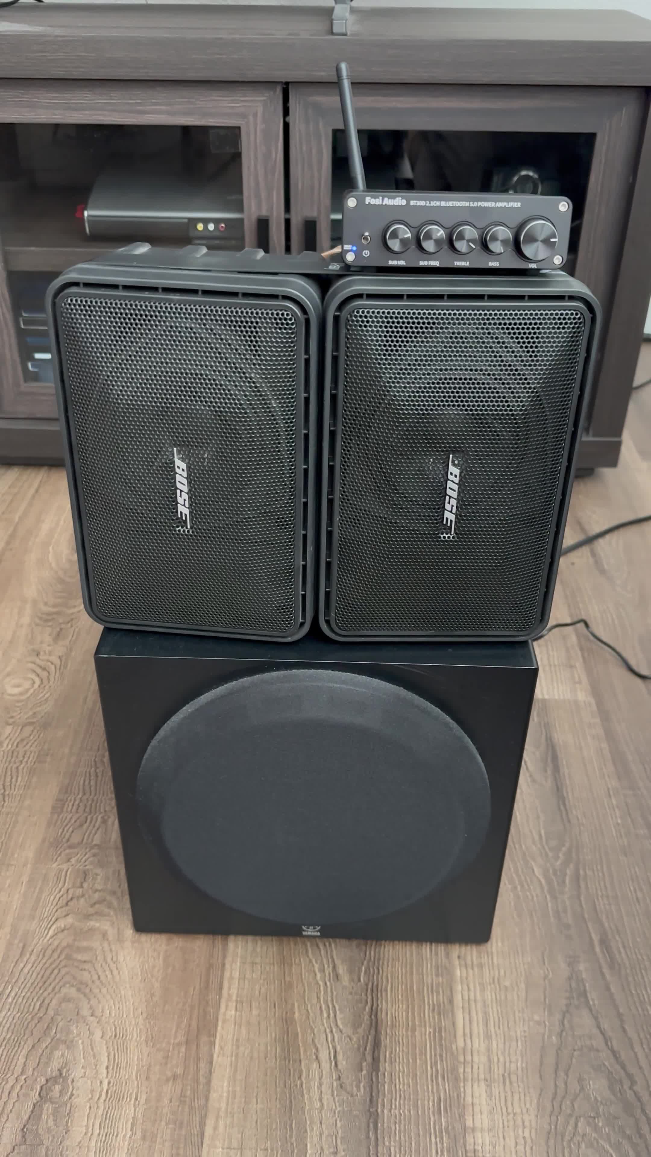 Watch Bose 101 series 2, yamaha sub on Amazon Live