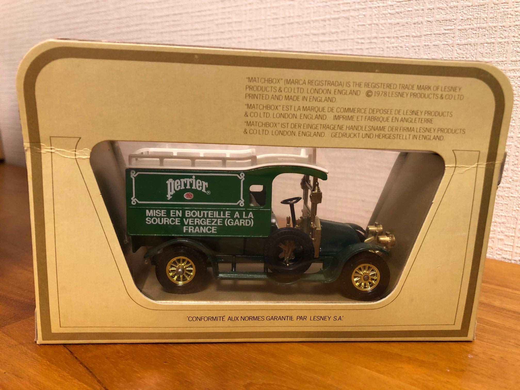 Lesney 1910 Renault Type AG ミニカー Matchbox Models of Yesteryear Y-25 1910 Renault Type AG Perrier by