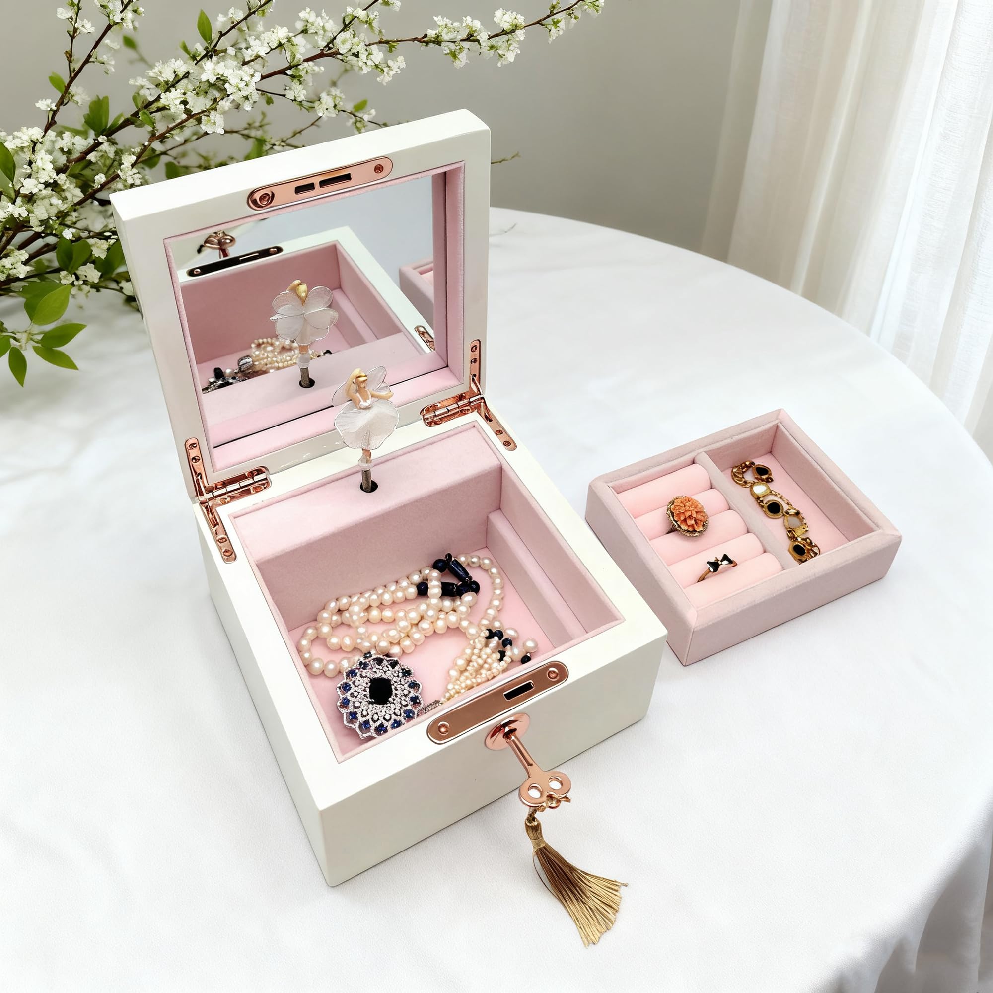 Boîte à bijoux musicale en bois blanc pour filles et femmes, boîte de rangement à bijoux, coffre à musique, cadeaux pour Noël, anniversaire, Saint-Valentin et toutes les fêtes - Finition
