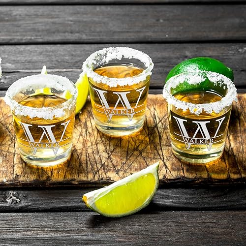 Miniatura 7 de Juego de 10 vasos personalizados de 2 onzas grabadas con nombre, parte inferior azul con texto personalizado para bodas, recuerdos de fiesta, regalo