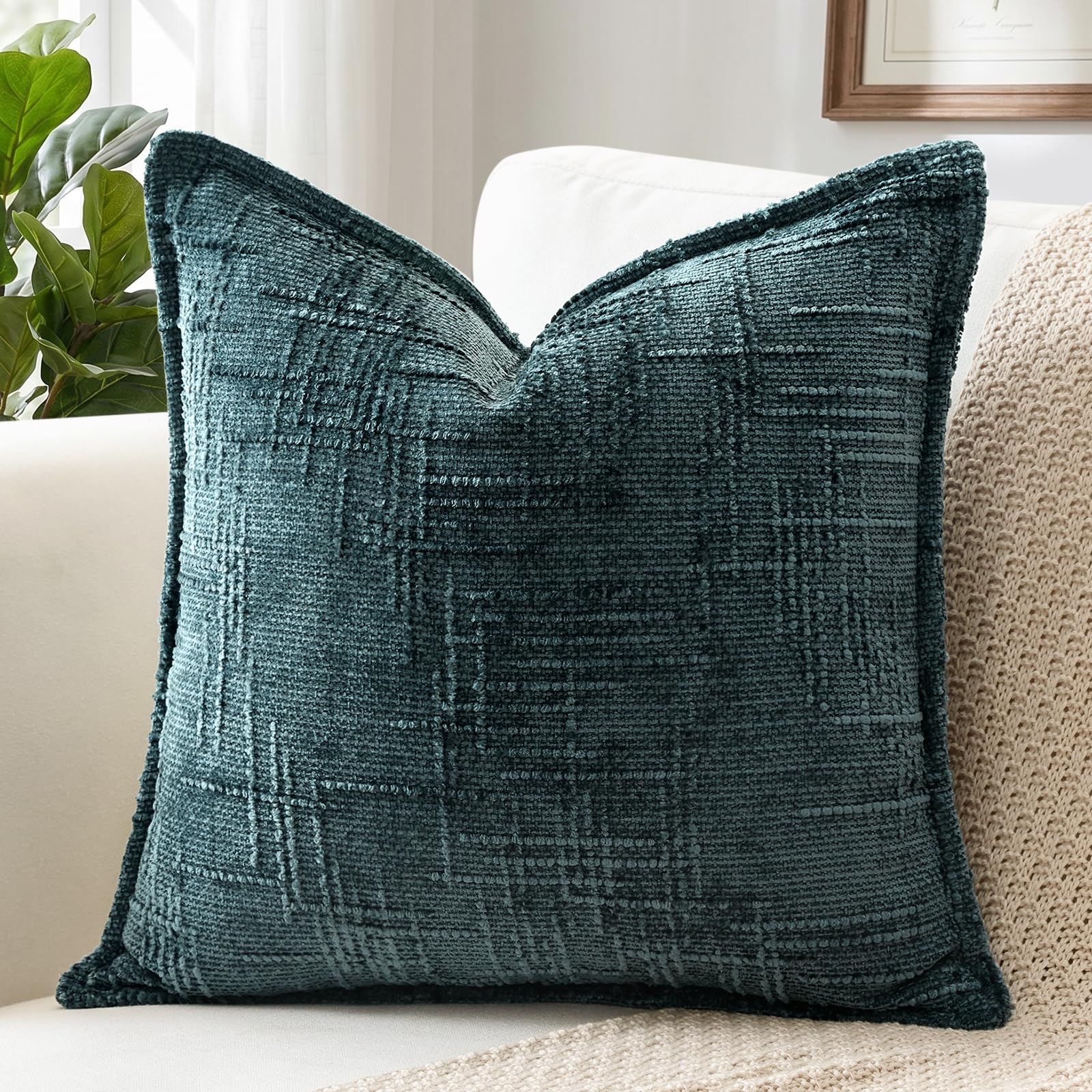 Sungeek Lake Blue Chenille Textured Decorative Cushion Cover, Soft Cozy Bound Edge Design Cushion Case, Solid Farmhouse Square Pillow Case for Couch Sofa Bed Living Room, 45x45cm