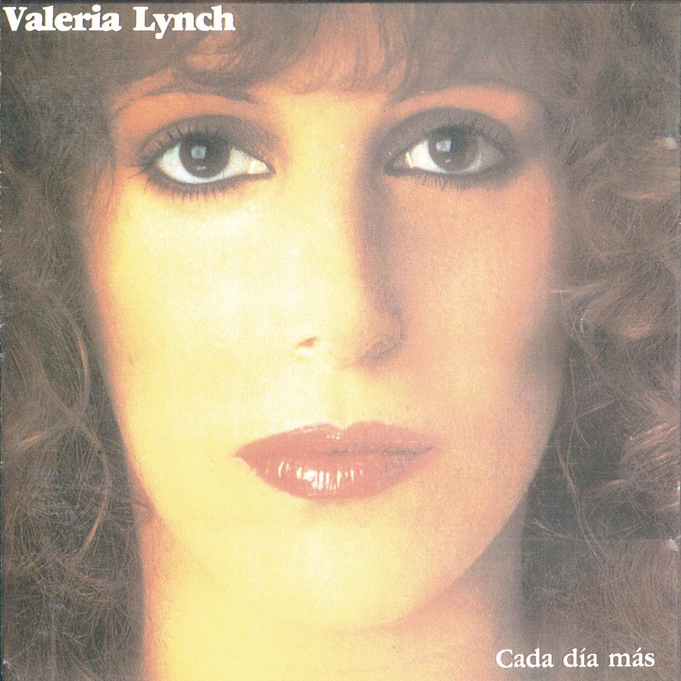 Valeria Lynch