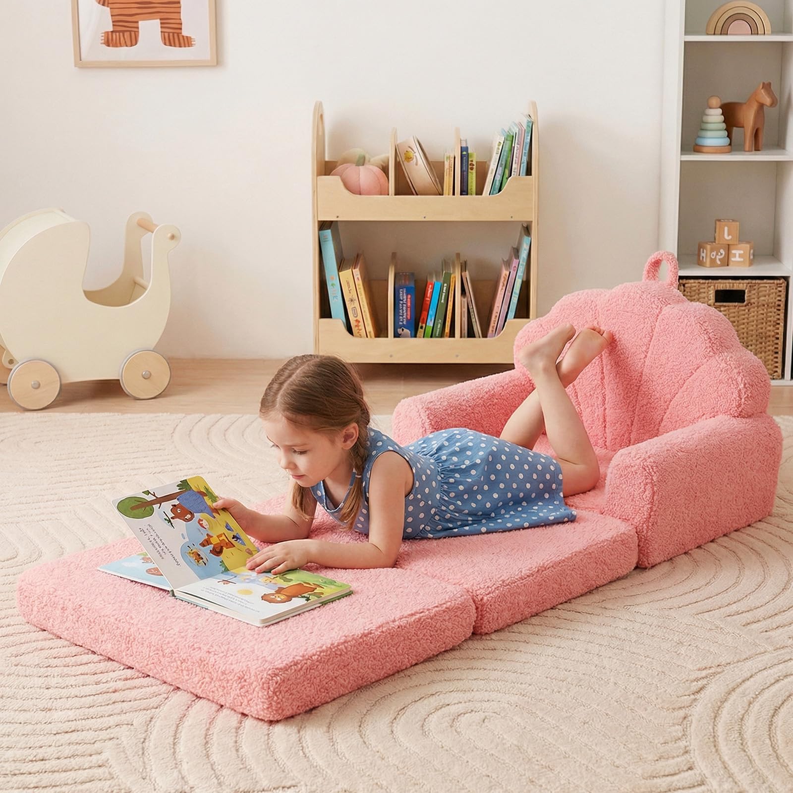 COSTWAY 2 en 1 Canapé-lit Enfant Pliable avec Motif Coquillage, Fauteuil Enfant Convertible en Polaire Teddy avec Housse Amovible & Lavable, Chauffeuse 1 Place pour Cadeau d'anniversaire Fête (Rose)