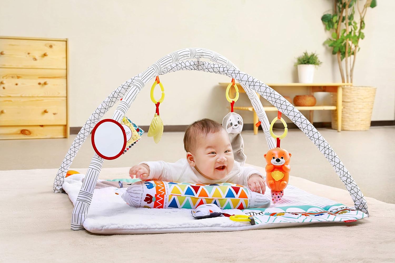Fisher-Price Perfect Sense Deluxe Gym, Plush Infant Play Mat with Toys (Standard Packaging)
