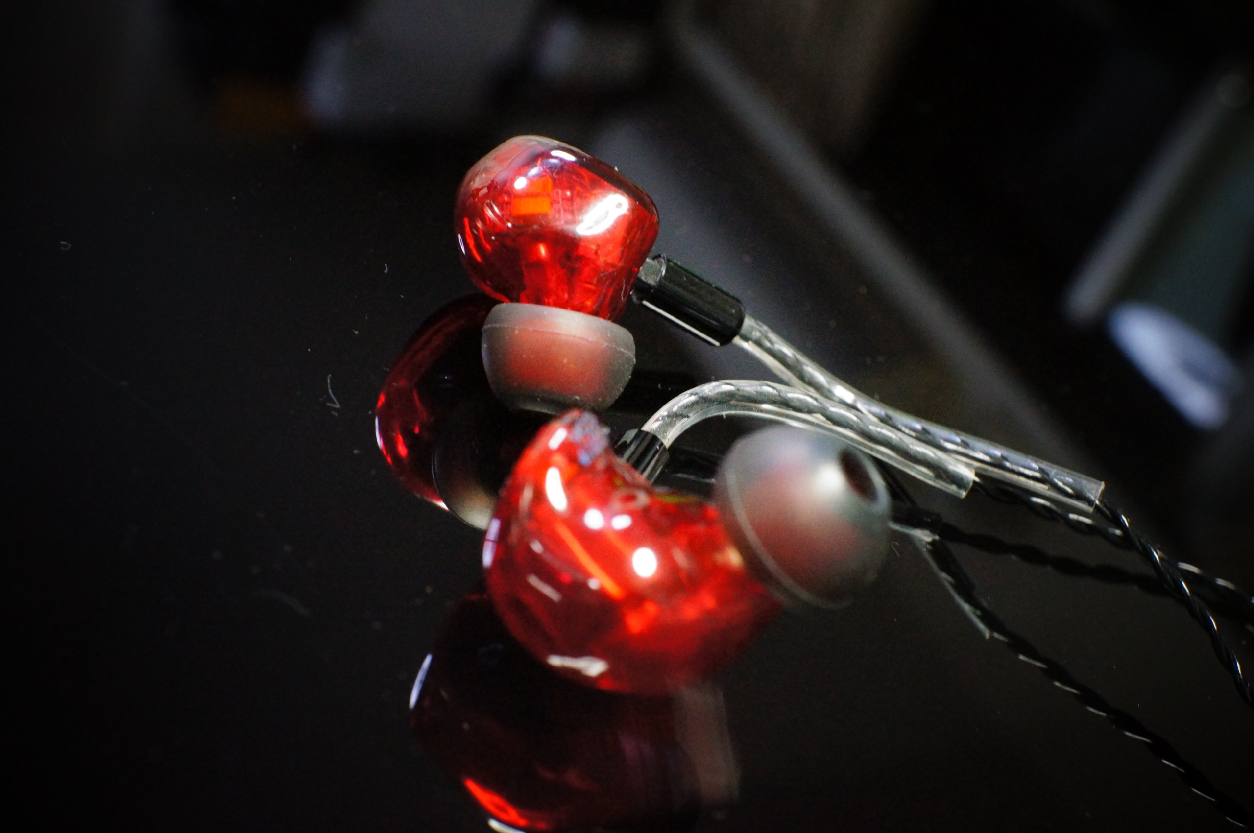 Amazon.co.jp: 国内正規品 HEIR AUDIO IEM 8AI RED 8xバランスド