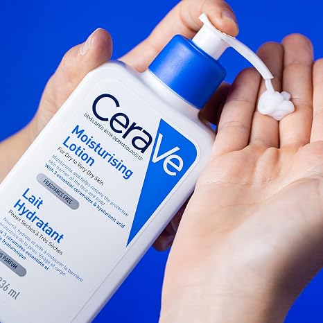 CeraVe Face Moisturiser with Ceramides for Normal to Very Dry Skin, 236ml
