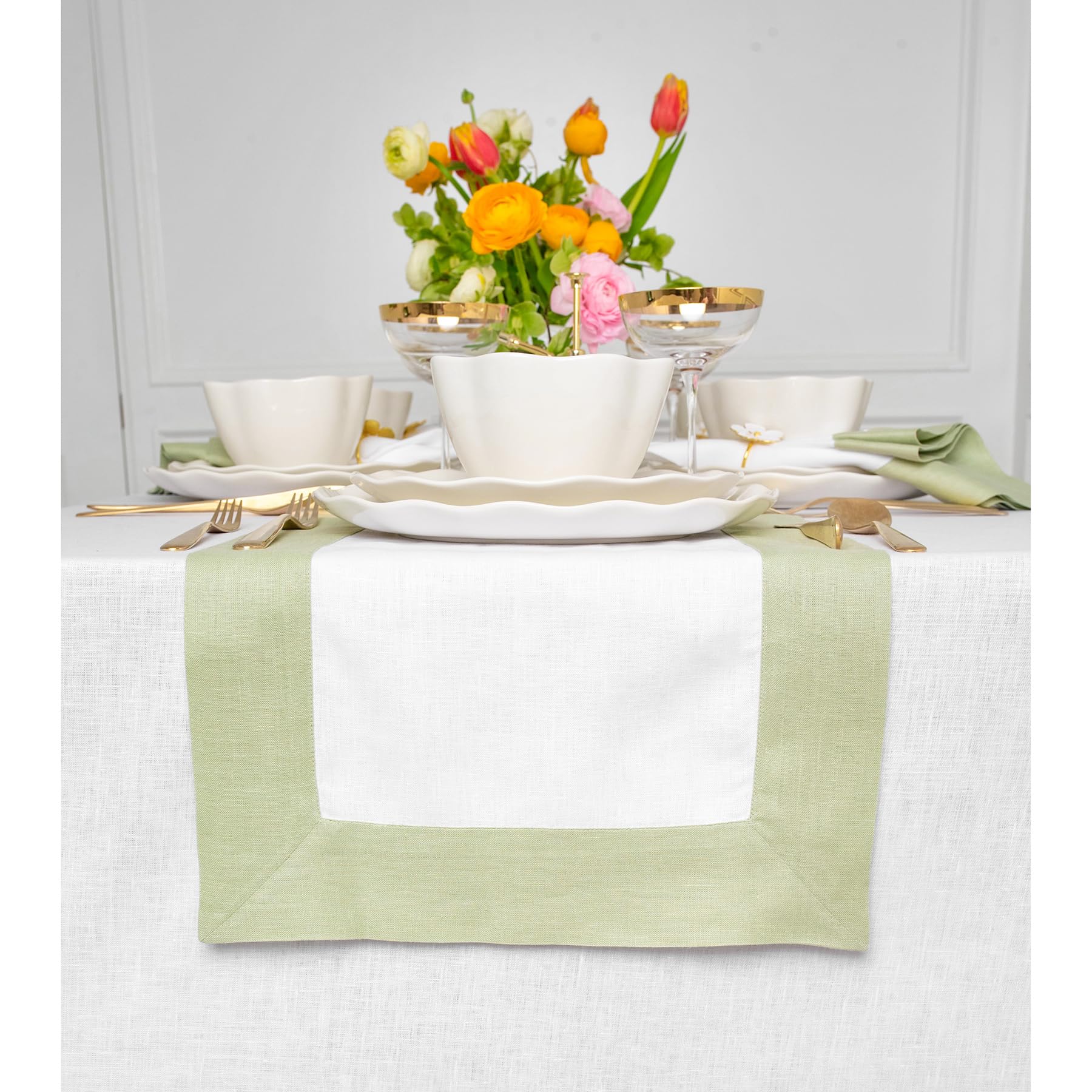 Solino Home Camino de mesa de lino de 14 x 120 pulgadas, 100% lino puro verde salvia y blanco para primavera, verano, comedor, Contempo, hecho a mano de lino europeo y lavable a máquina