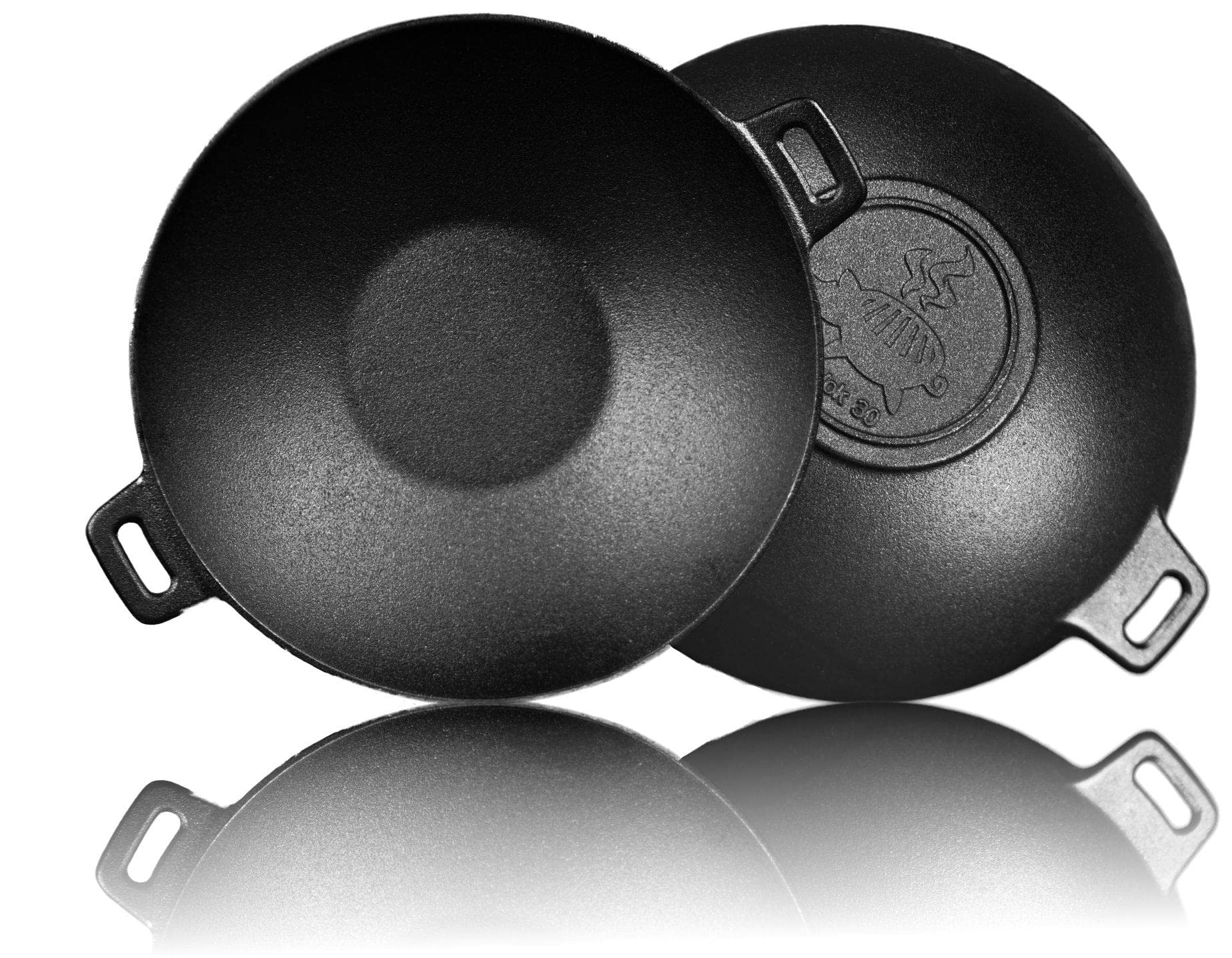 IGTOPS Wok Martelé à La Main 30 Cm En Fonte Fine – Fond Rond, Poignée Bois, Idéal Gaz & Barbecue (Non Induction)