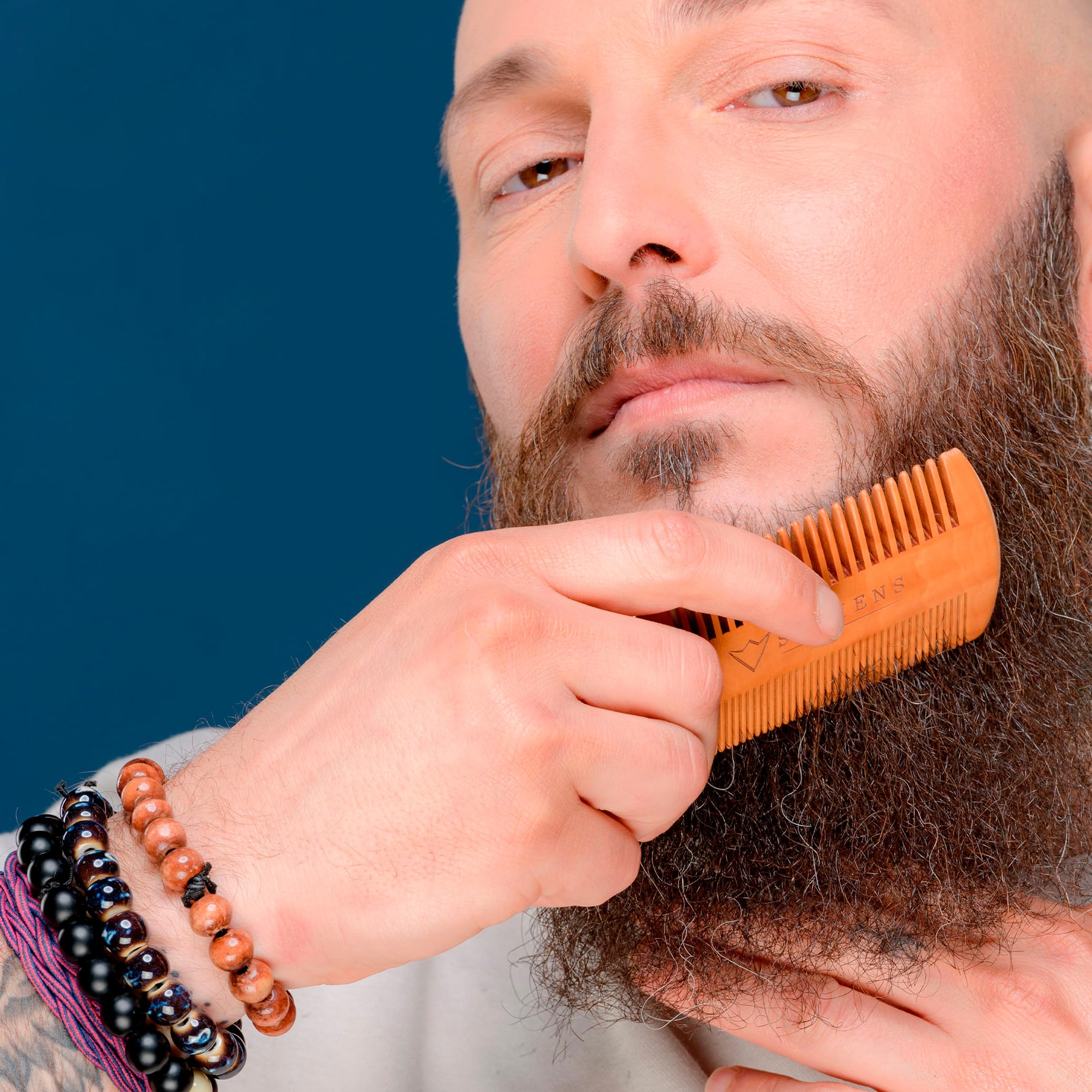 Sapiens Barbershop Kit Cuidado Barba Hombre - Set de Afeitado y Cuidado Barba - Navaja Afeitar Barbero, Aceite barba y Balsamo barba BIO, Peine y Cepillo barba, Accesorios de barbero - Set Regalo