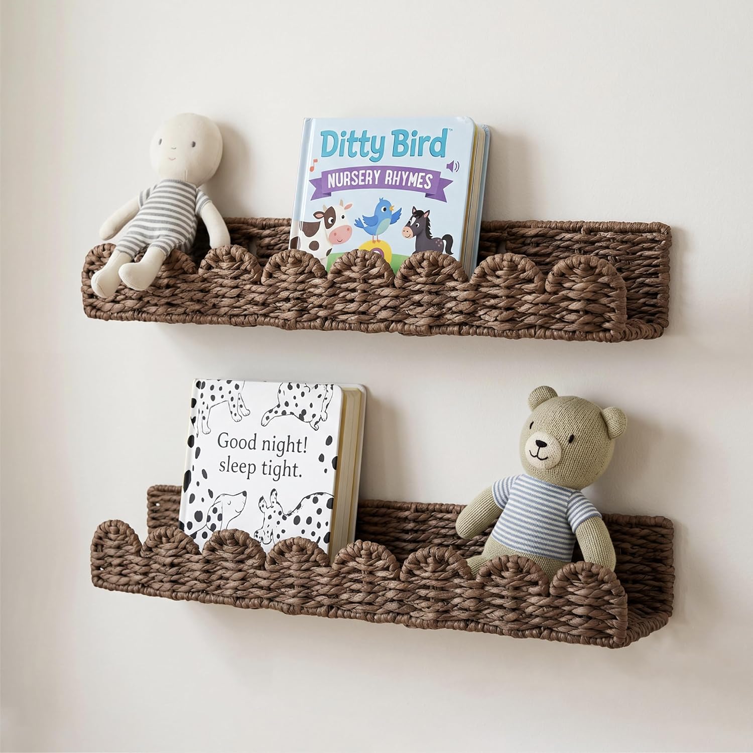 Scalloped Nursery Bookshelf, Set of 2 Floating Shelves, Woven Paper Straw Wall Storage with Metal Frame, Eco-Friendly Lightweight Display Rack for Kids' Room (Brown Paper Straw)
