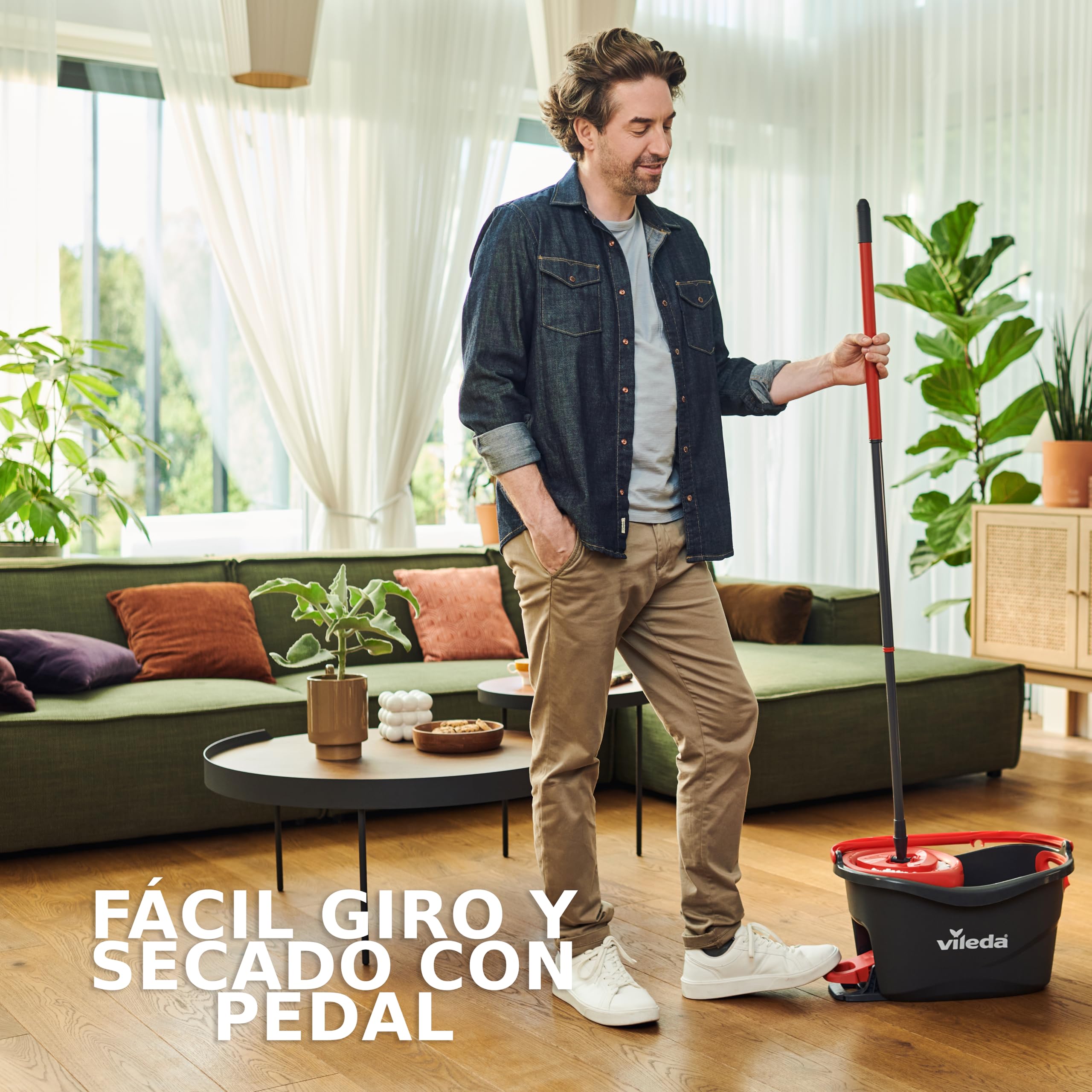 Vileda Turbo - Set de fregado con Cubo con Pedal - Palo telescópico 85-123 cm - Sistema de fregado de Suelos con escrruido Giratorio- Recambio de Microfibra 2 en 1 - Color Gris y Rojo - 3