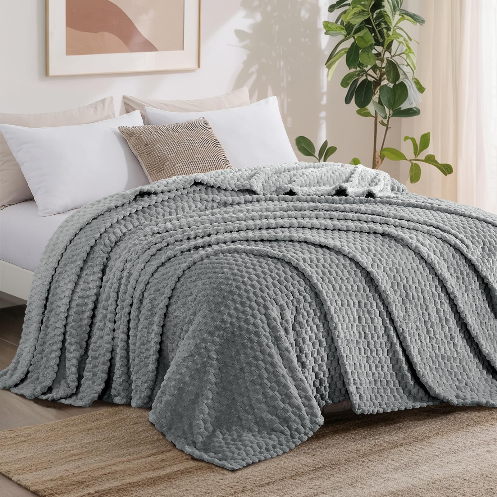 Aisbo Grey Throws for Sofas Large - Fleece Fluffy Bed Throw King Size Blanket, Soft Warm Fuzzy Blanket for Couch, 200x240 cm Gray