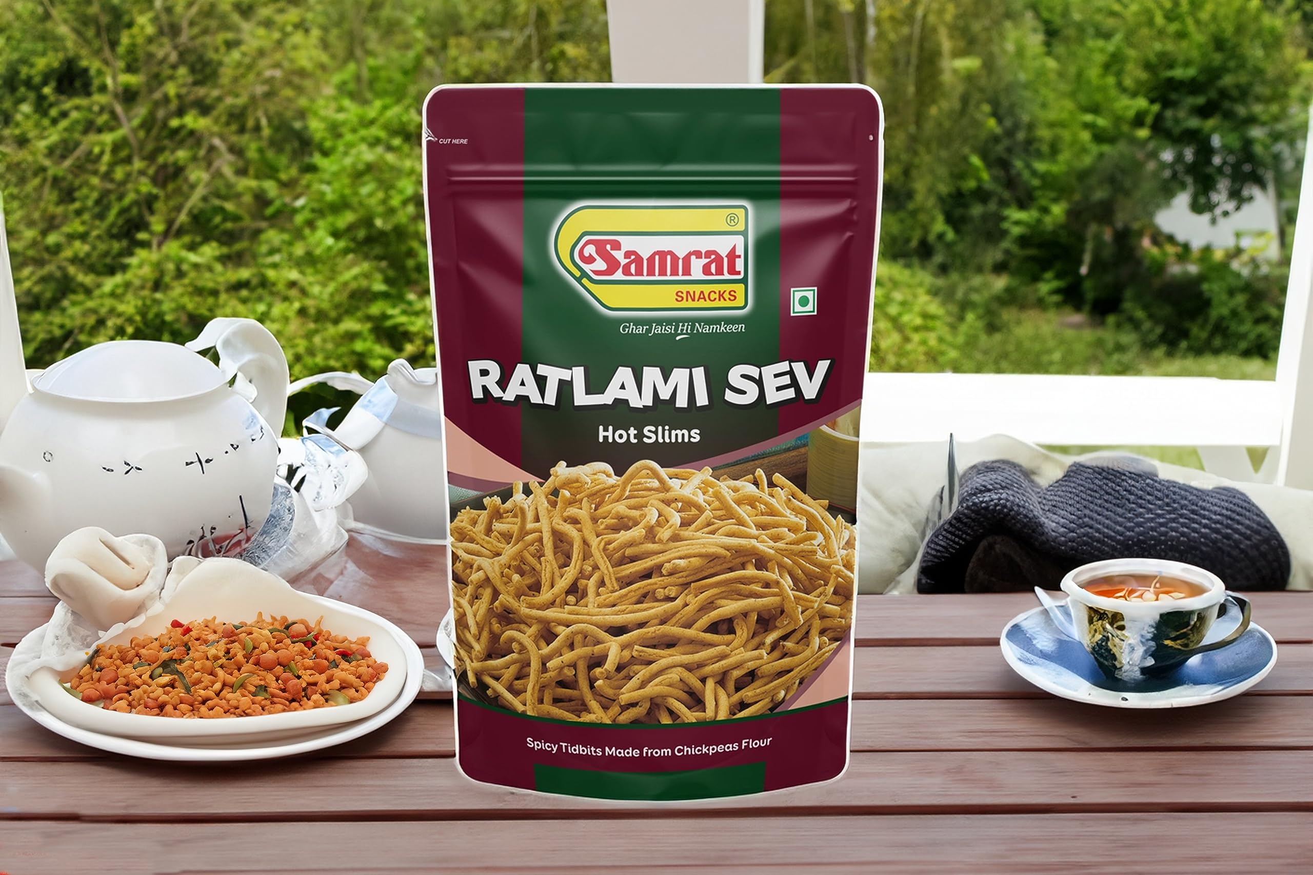 Samrat | Ratlami Sev Bhujia Hot Slims Magic of Spicy & Crispy Taste in Flavorful Namkeen Snacks | Ghar Jaisi Hi Namkeen | (1 KG)