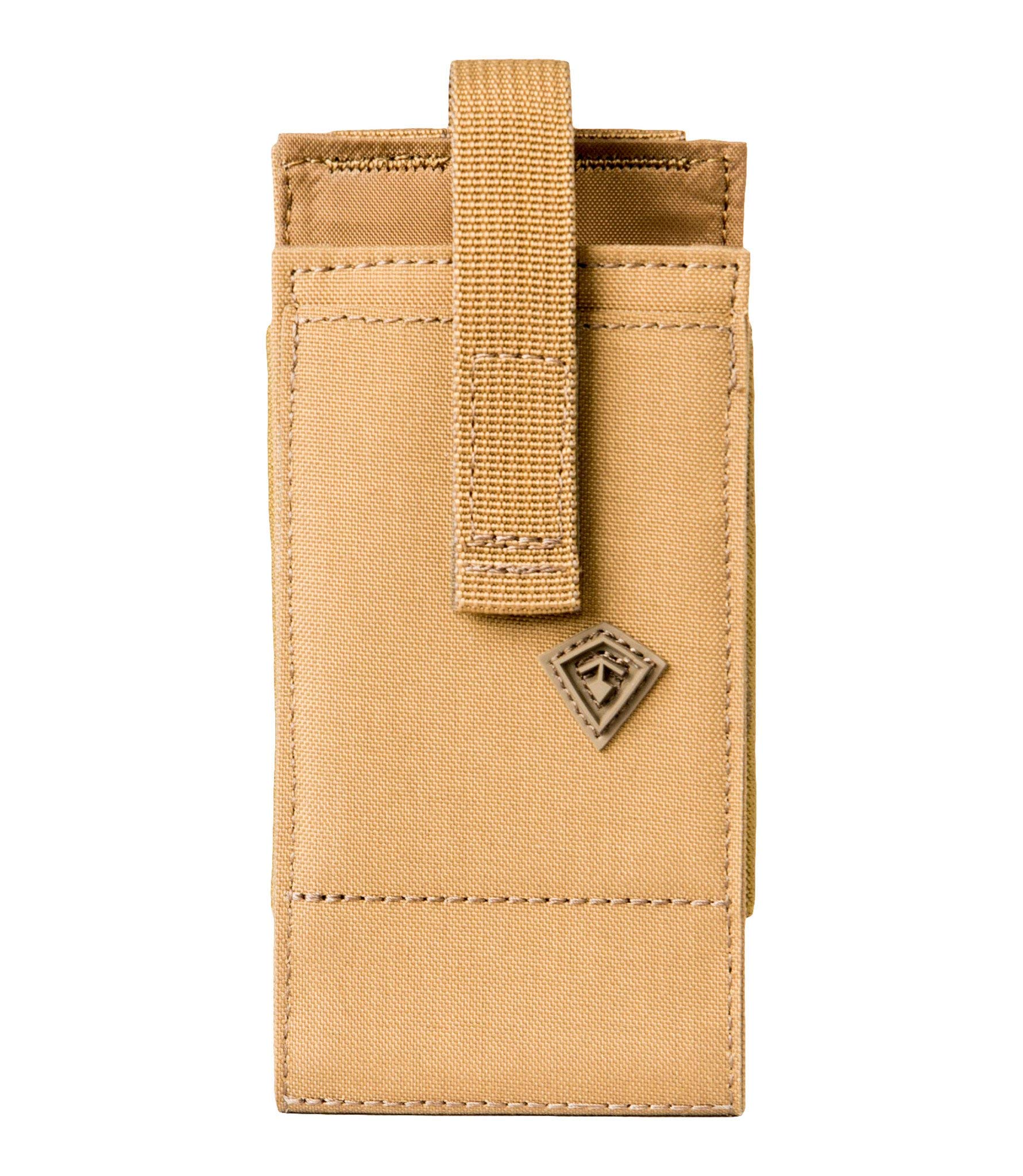 Bolsa Coyote First Tactical con sistema de anclaje modular resistente 6