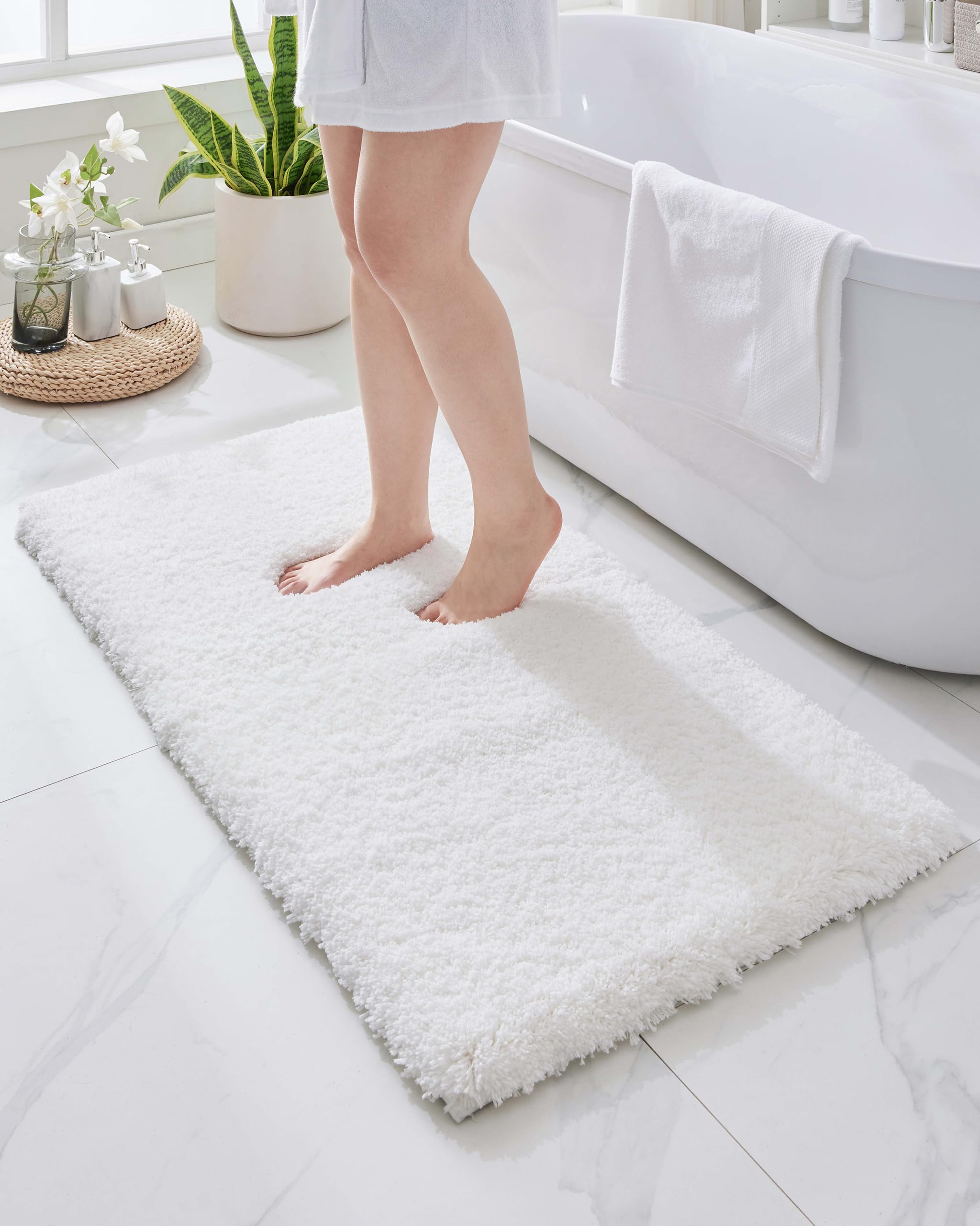 White Bathroom Rugs 24x48 Non Slip Fluffy Bath Mat for Bathroom Floor Washable Plush Luxury Bath Rug for Tub Soft Shaggy Absorbent Shower Sink MatOEKO-TEX STANDARD 100
