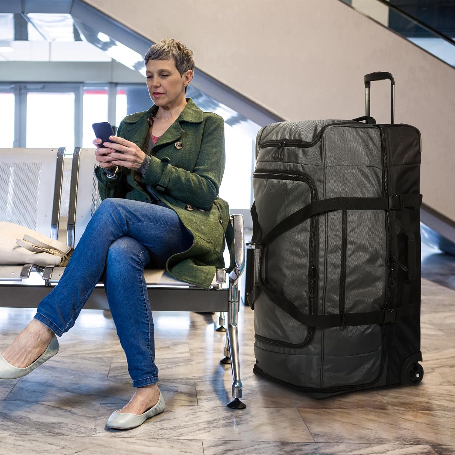 REDCAMP Large Rolling Duffle Bag with Wheels and Handle, 30-Inch Durable Heavy Duty Wheeled Travel Duffel Luggage, 2 Layers of Space - Image 9