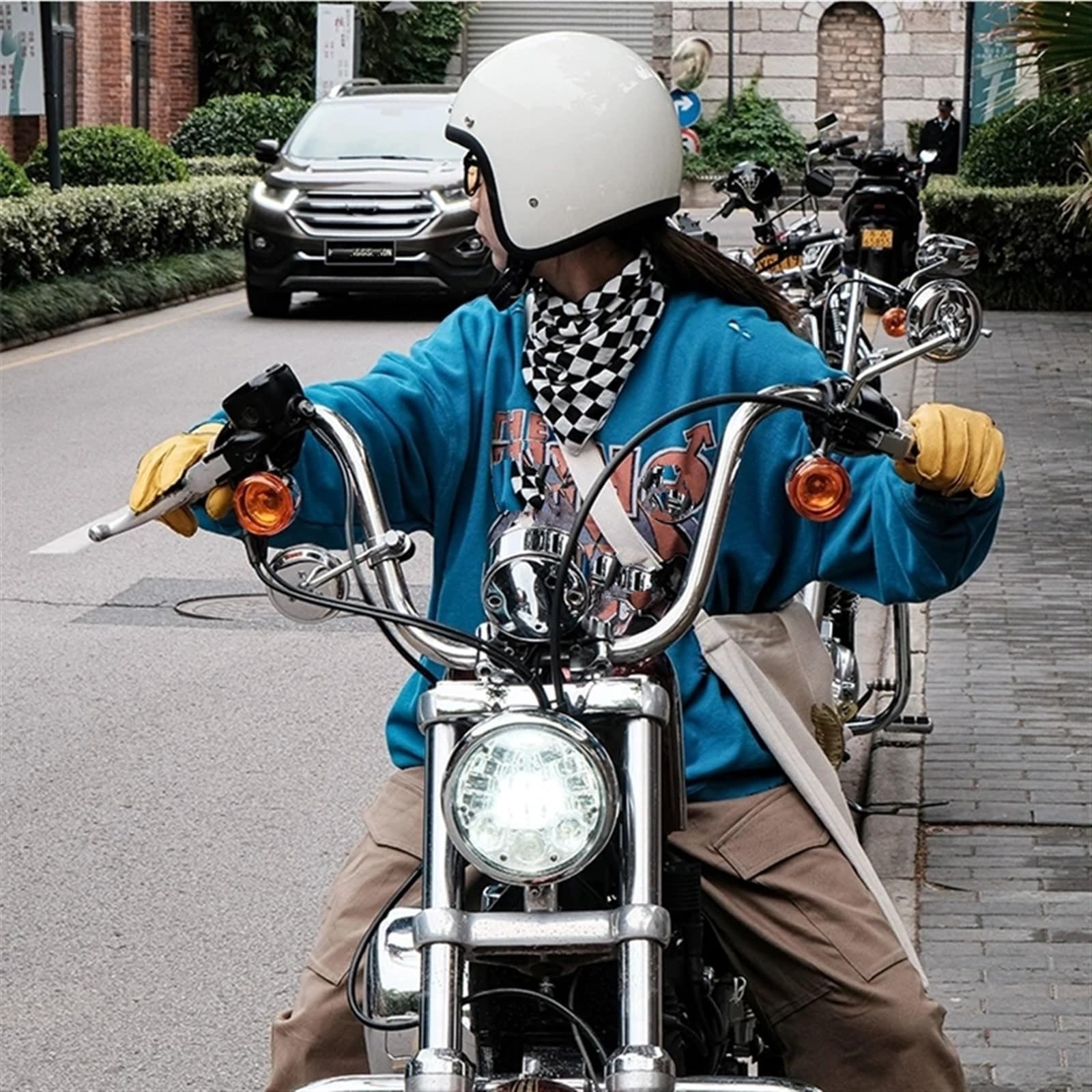 Specchietto Retrovisore Per Moto Specchietto Laterale In Alluminio Per Heritage Softail Low Rider S Breakout Fat Bob Per Road King Specchietti Manubrio(Chrome)