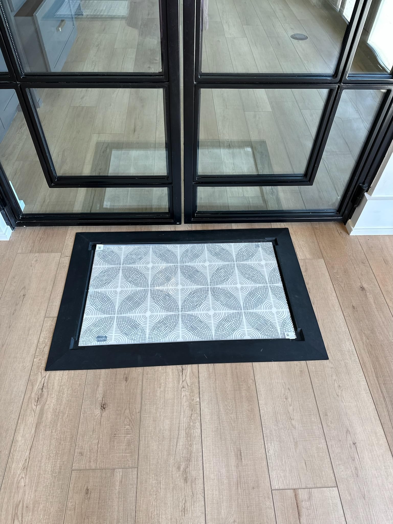 Peels Mats Door Mats Indoor, Entrance Garage Patio Rubber Non Slip Sticky mat Welcome - Mini Starter Bundle - Abstract Andrea Design Mini Starter