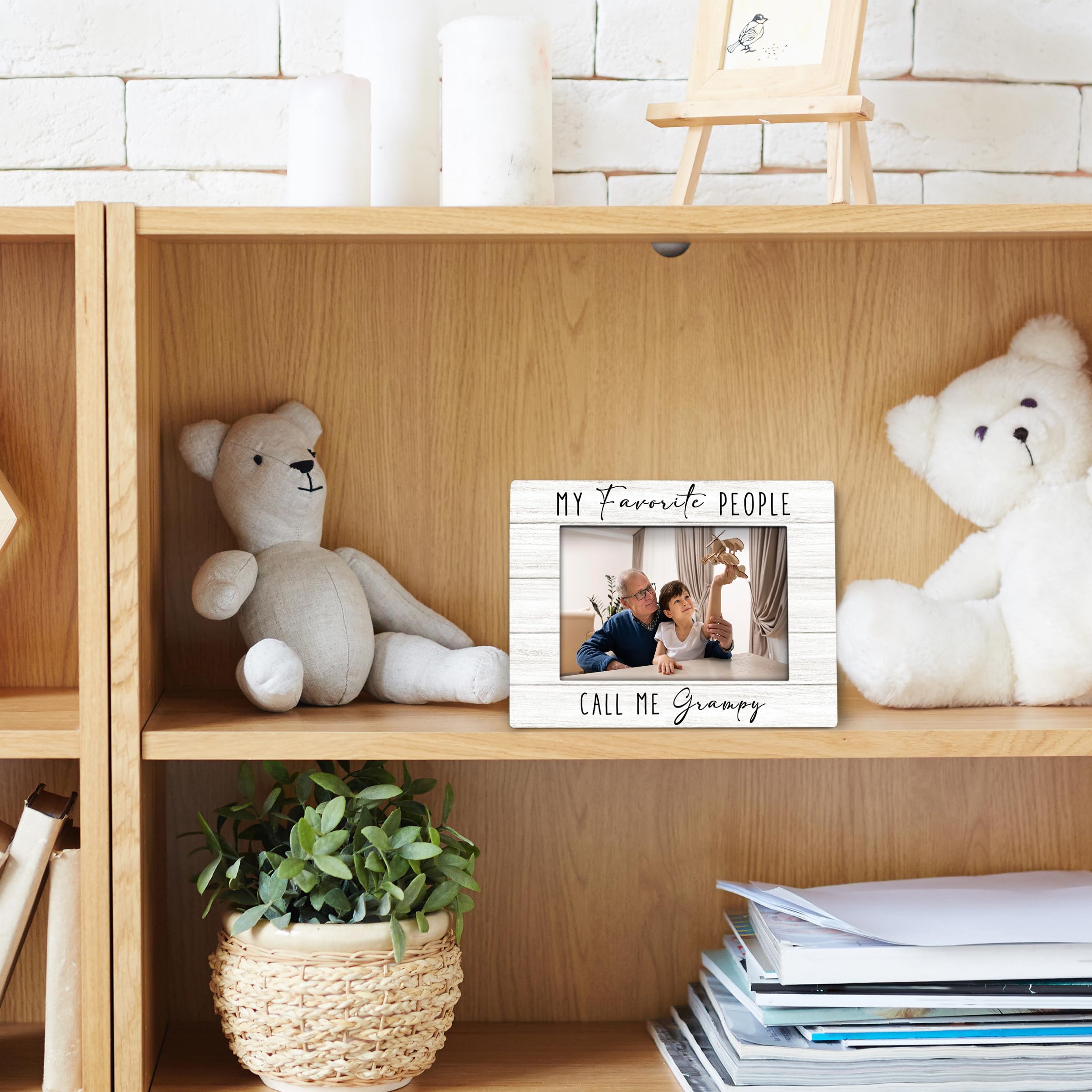 Grampy Gifts Picture Frame 4x6, Grampys Wooden Picture Frame, Christmas Fathers Day Birthday Gifts for Grampys from Grandkids, Call Me Grampy Decorative Photo Frames for Table Desk Decor