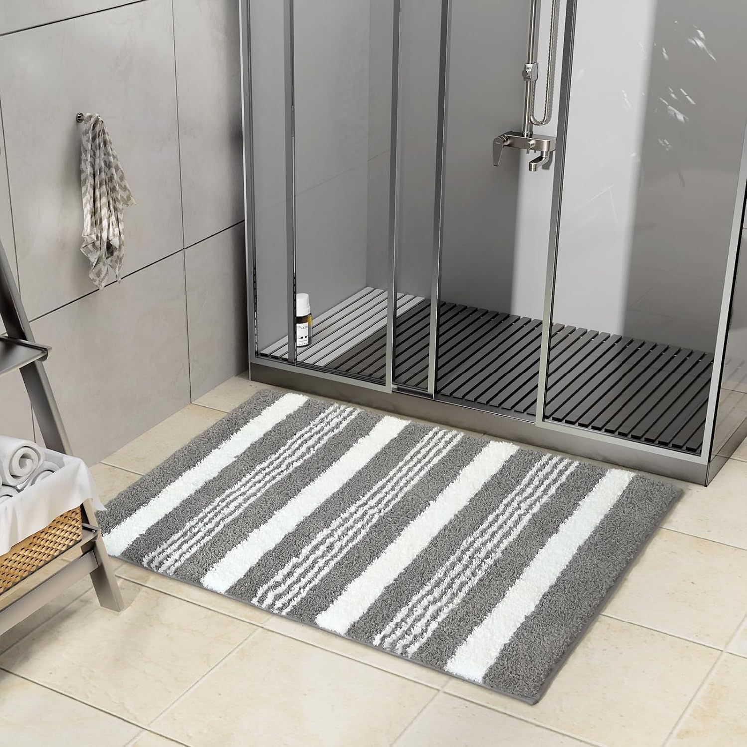 HOMORE Bathroom Rug 24x36 Inch Washable Non Slip Bathroom Rugs, Absorbent Bath Rug Rubber Backing Quick Dry, Plush Bath Mat for Sink Shower Floor,Grey